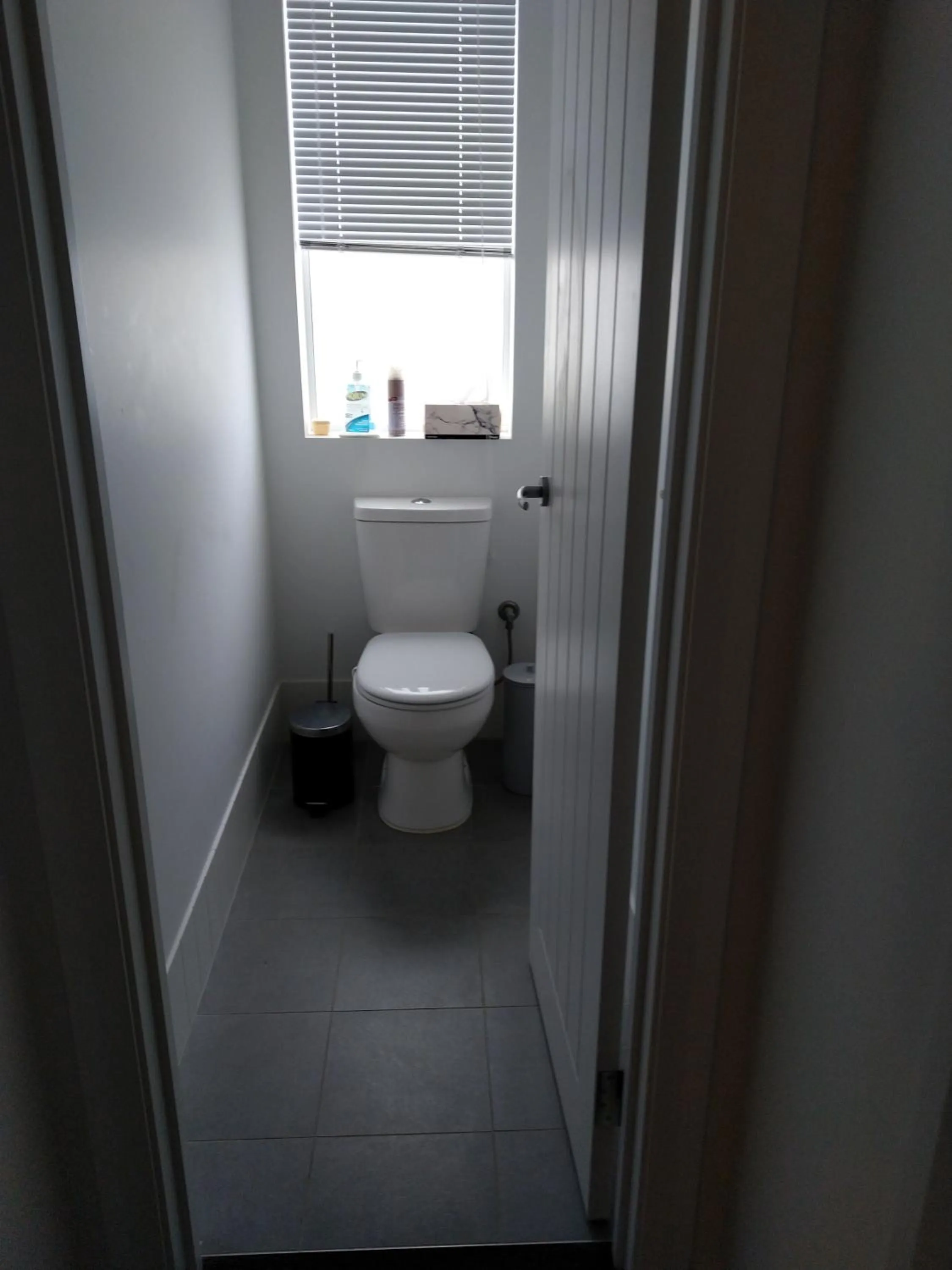 group of guests in C'est La Vie Bed & Breakfast