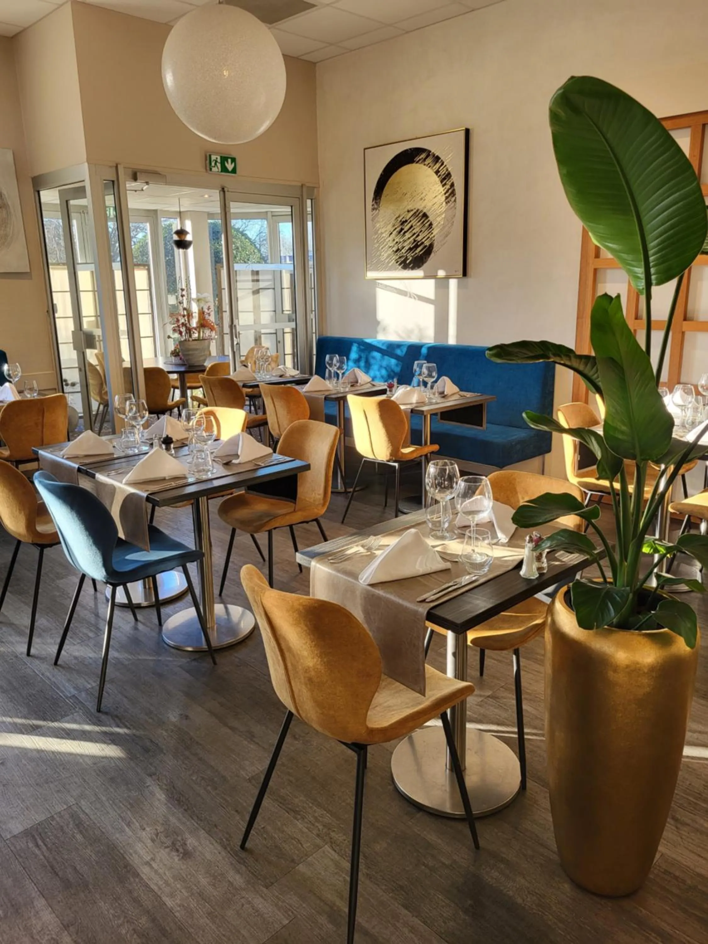 Restaurant/places to eat in Hotel Restaurant Du Parc Saumur Logis Elégance