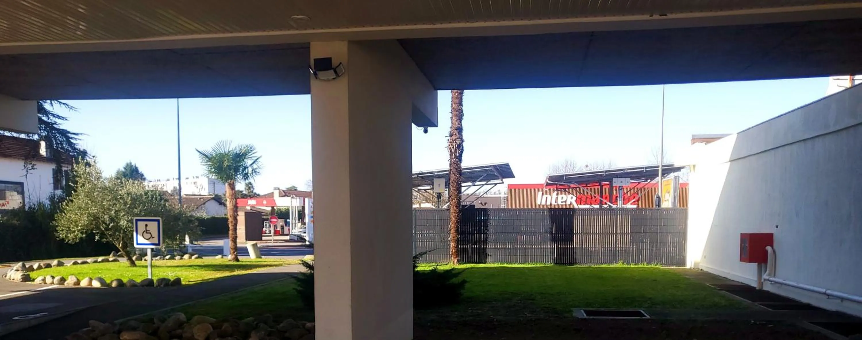 Supermarket/grocery shop in Atlantic Hôtel