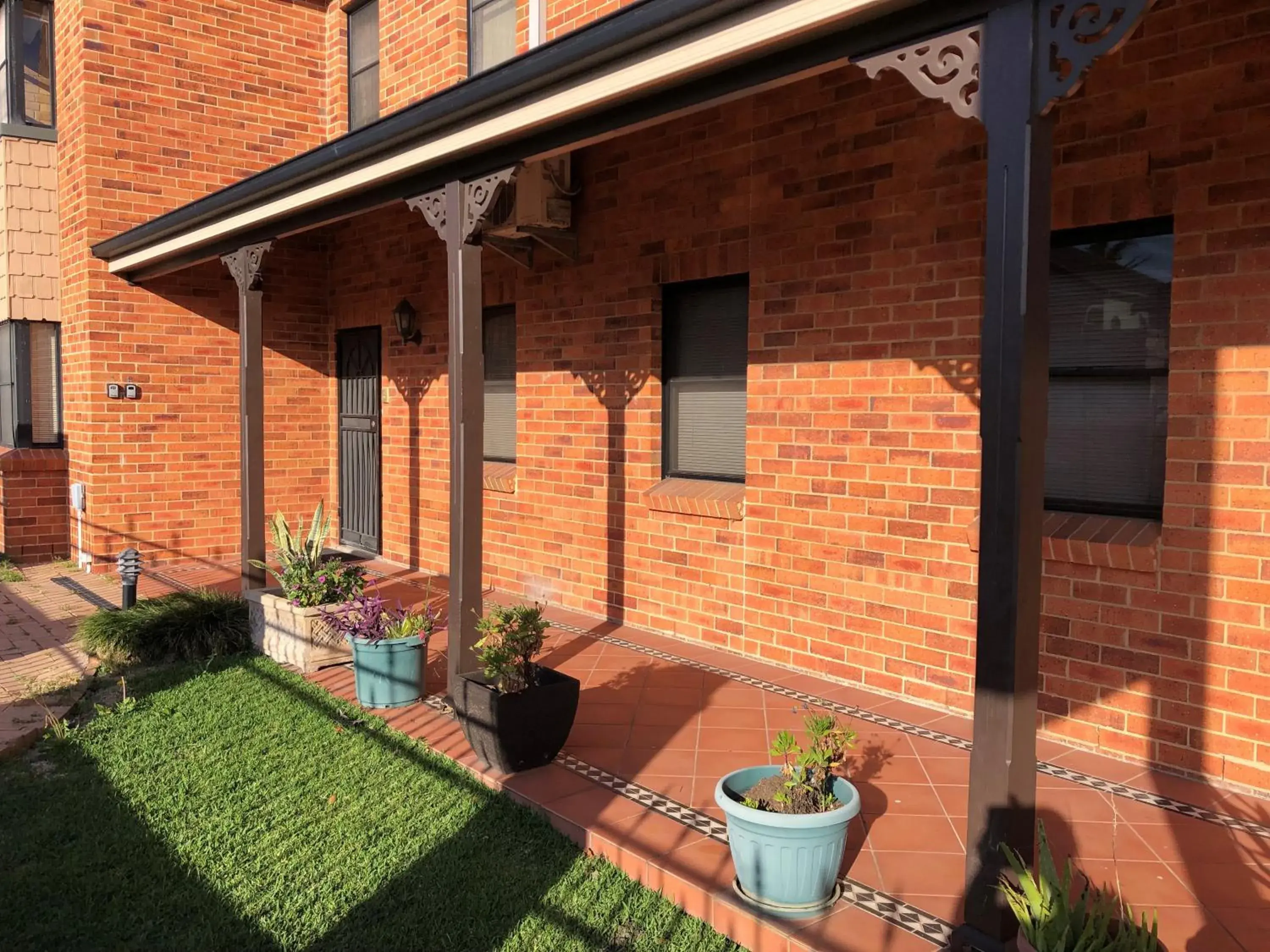 Property building in Hanbury Lodge Property building in Hanbury Lodge