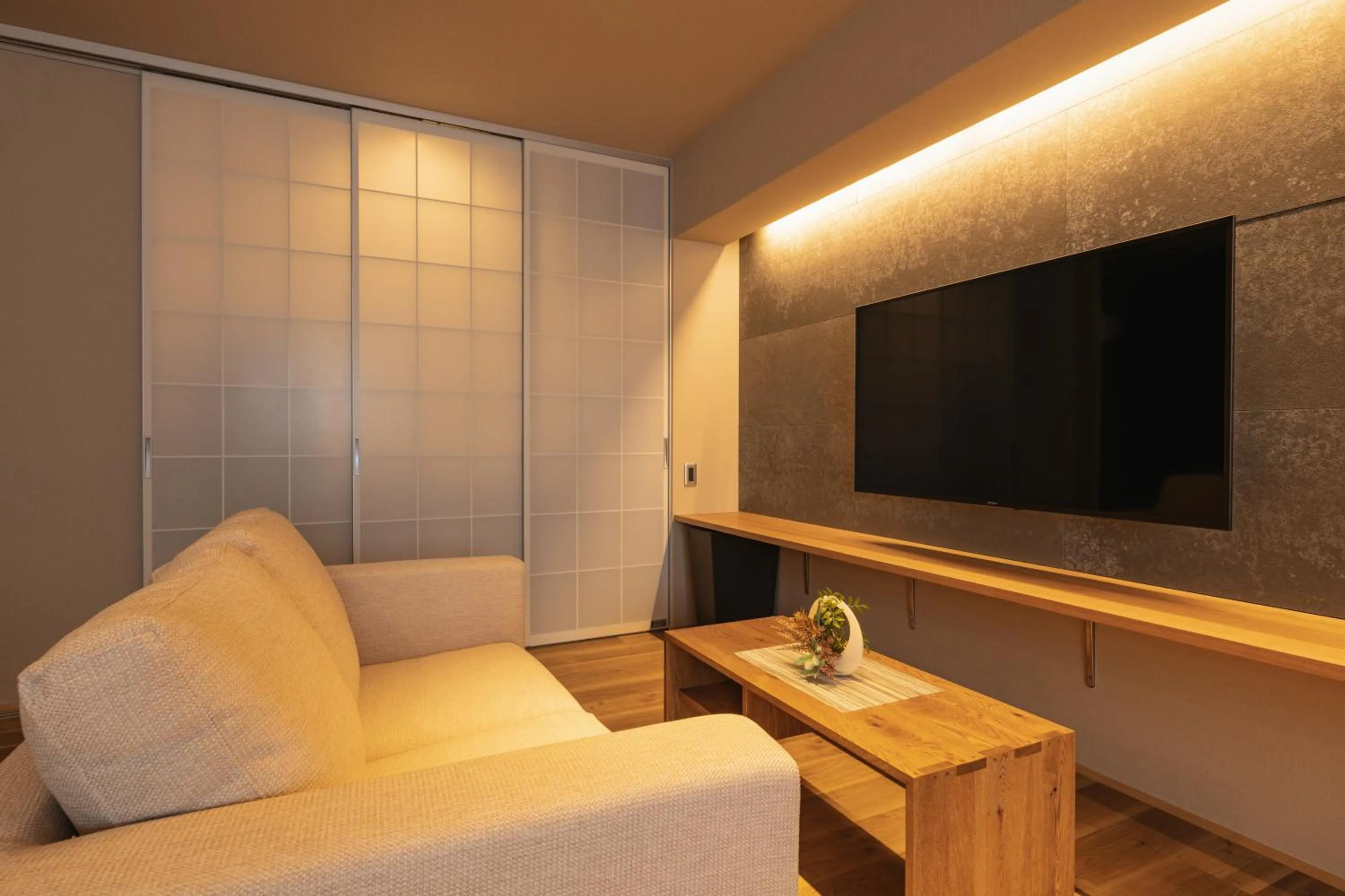 TV and multimedia in GRAND BASE Iolani