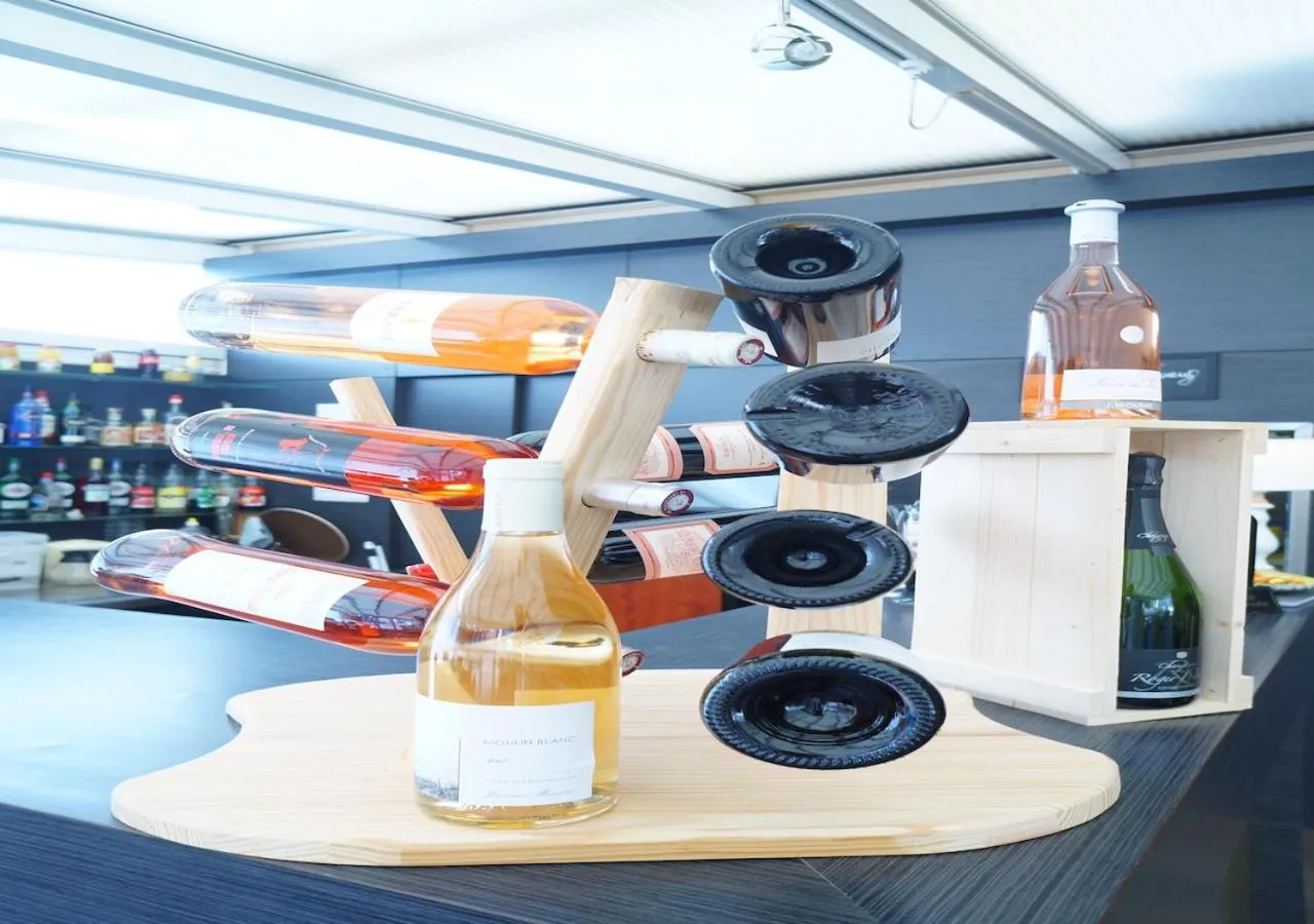 Lounge or bar in Hotel et Studios Le Marina Baie de La Baule