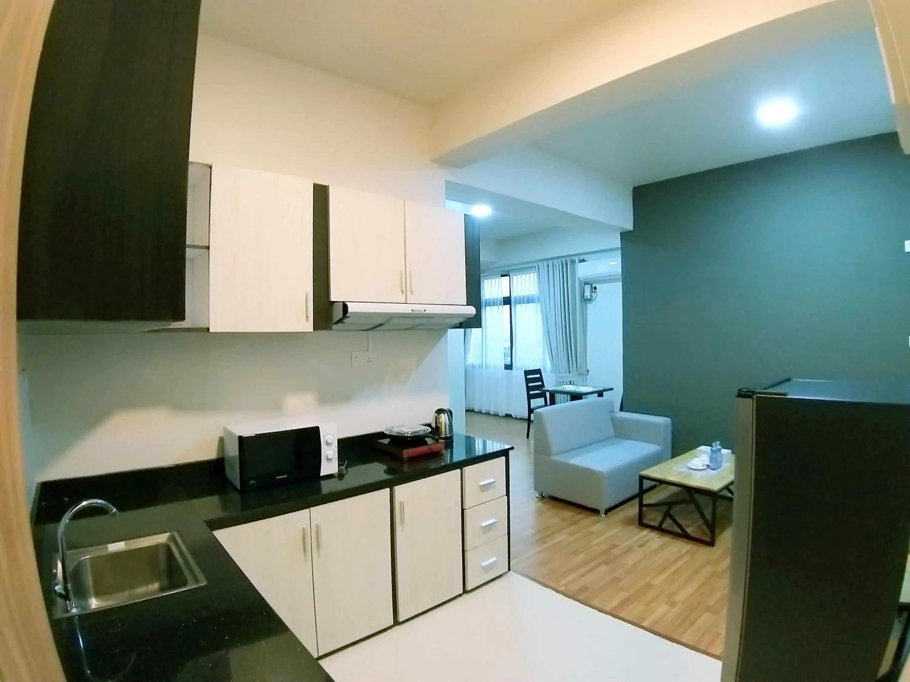 Myanandar Residence & Hotel