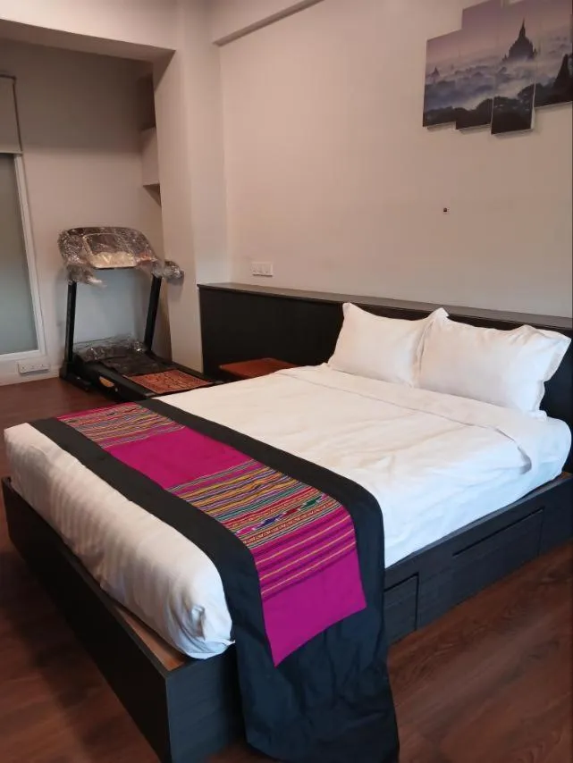 Myanandar Residence & Hotel