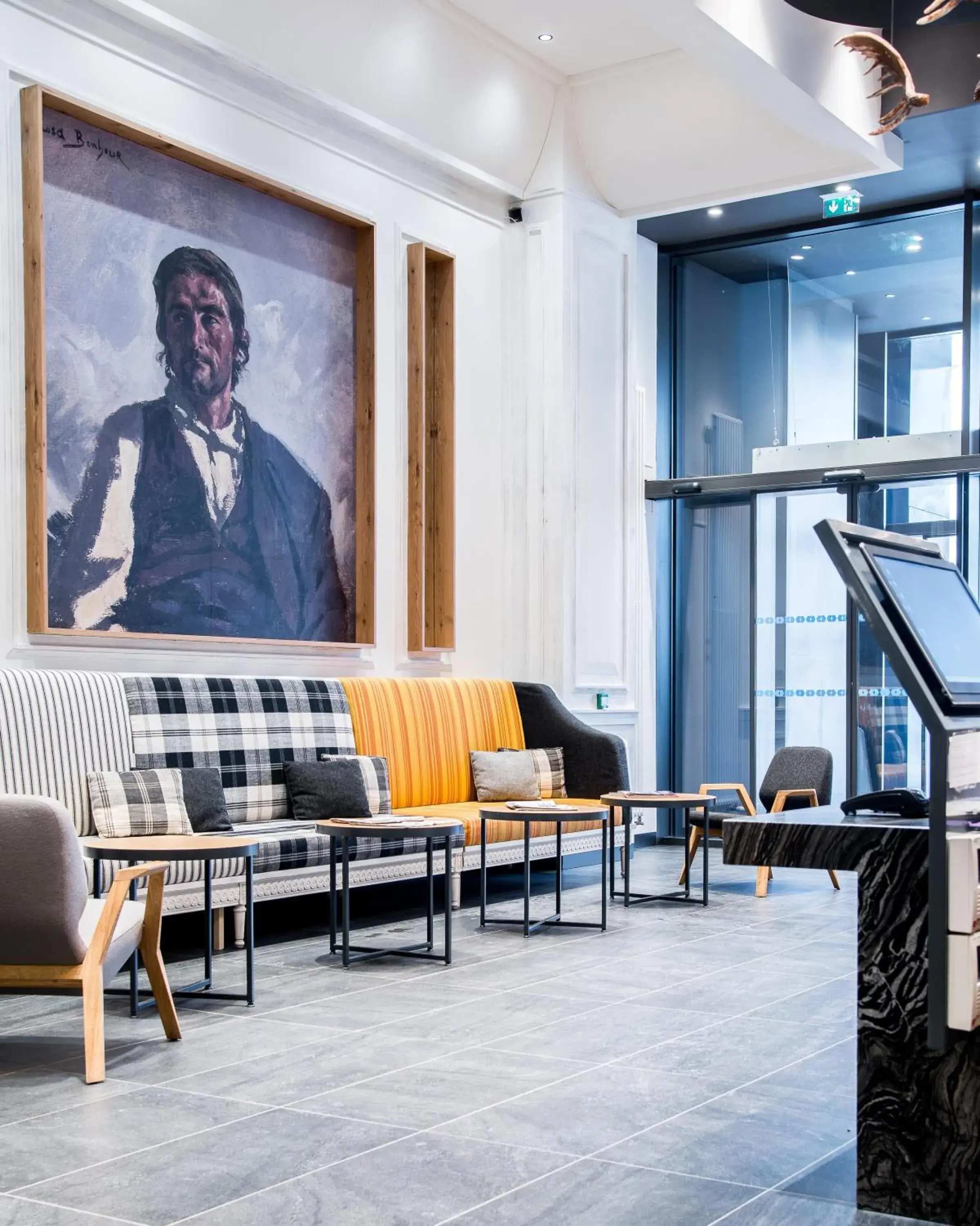 Lobby or reception in Alpina Eclectic Hotel Lobby or reception in Alpina Eclectic Hotel