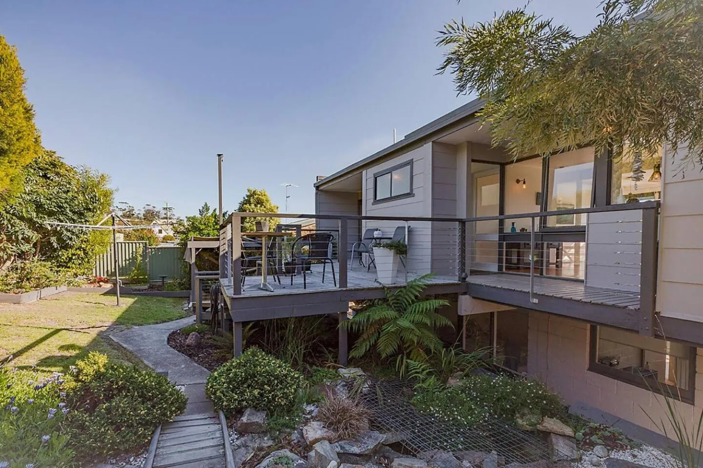 Mimosa Holiday House