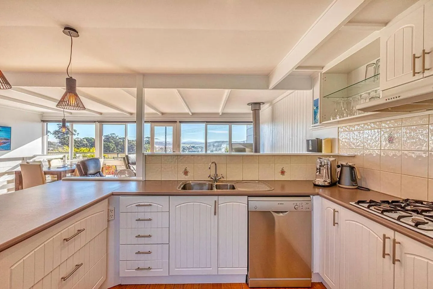 Mimosa Holiday House