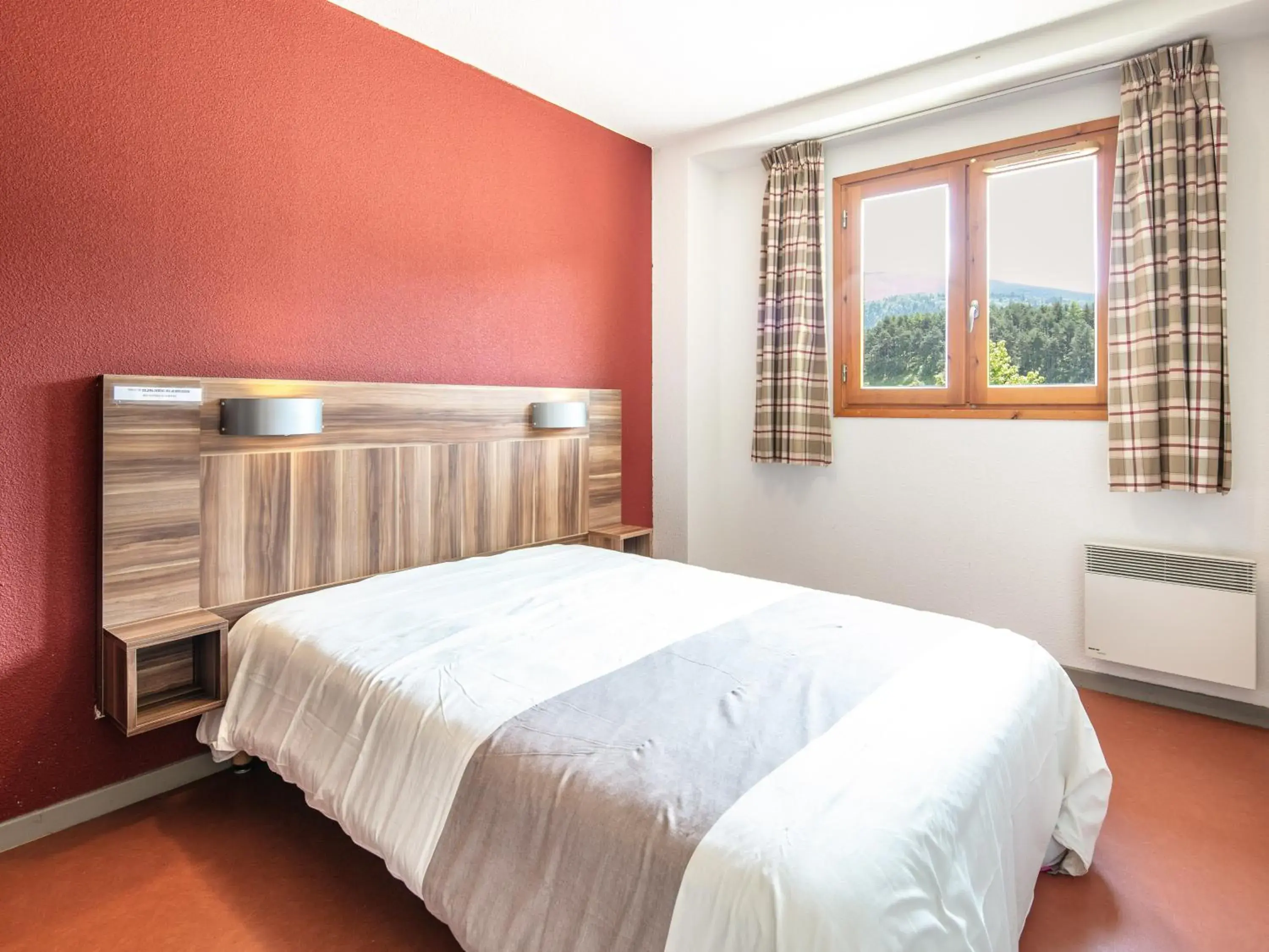 Photo of the whole room, Bed in Vacancéole - Les Gentianes Photo of the whole room, Bed in Vacancéole - Les Gentianes