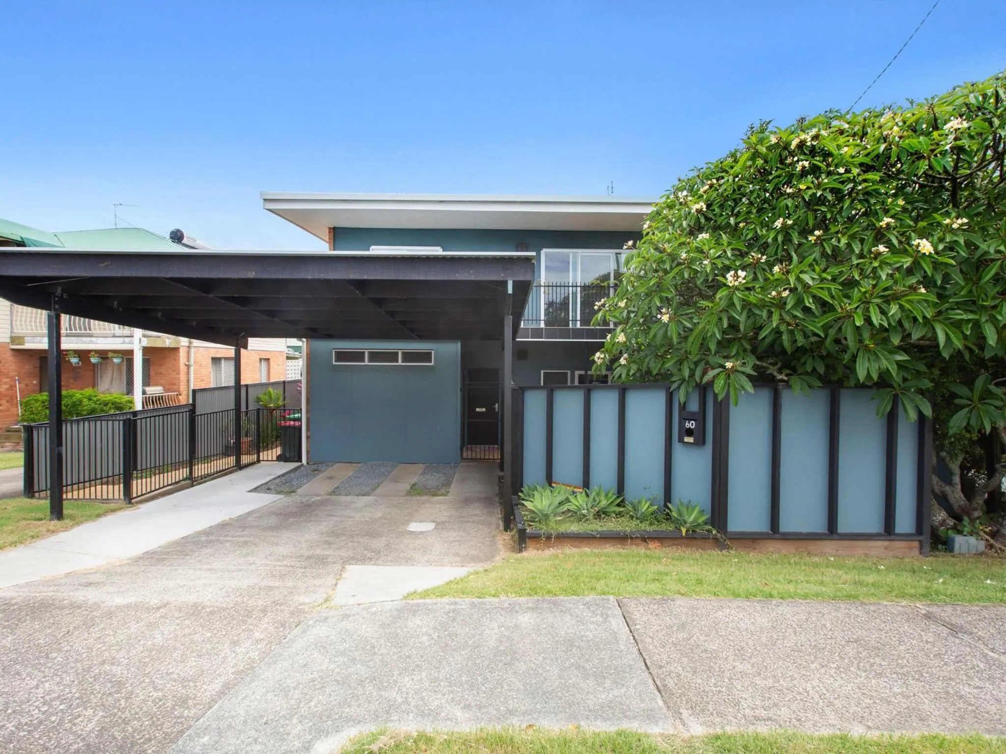 Property building in Beach House on Pearl - Kingscliff Central