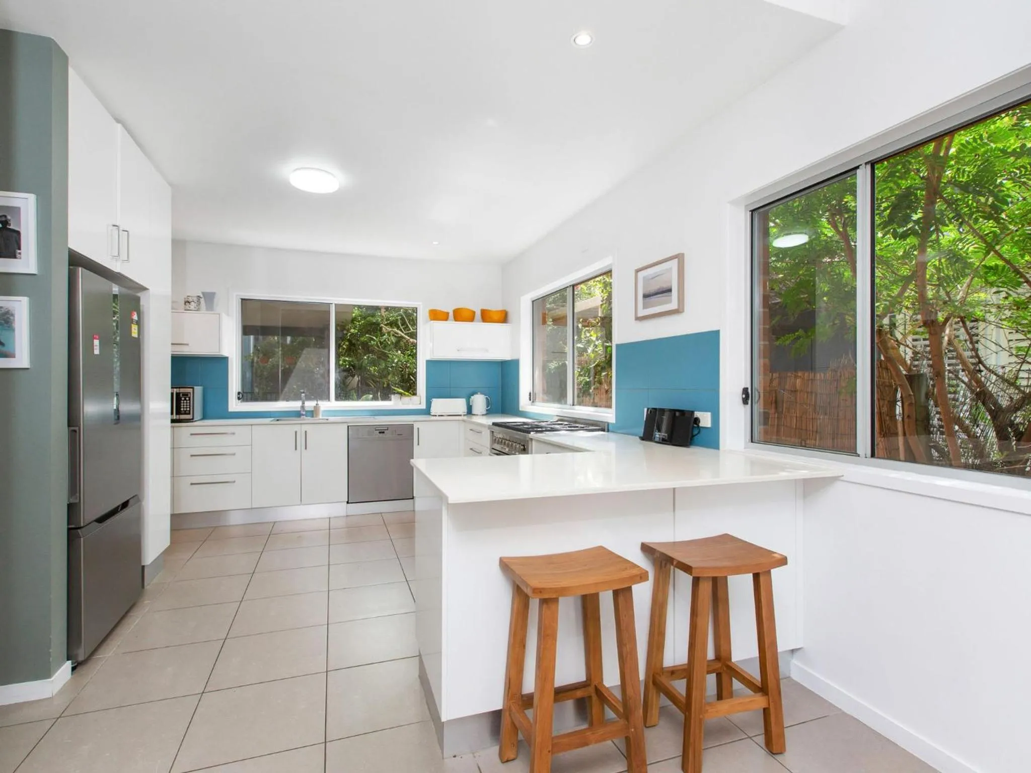 Kitchen or kitchenette in Beach House on Pearl - Kingscliff Central