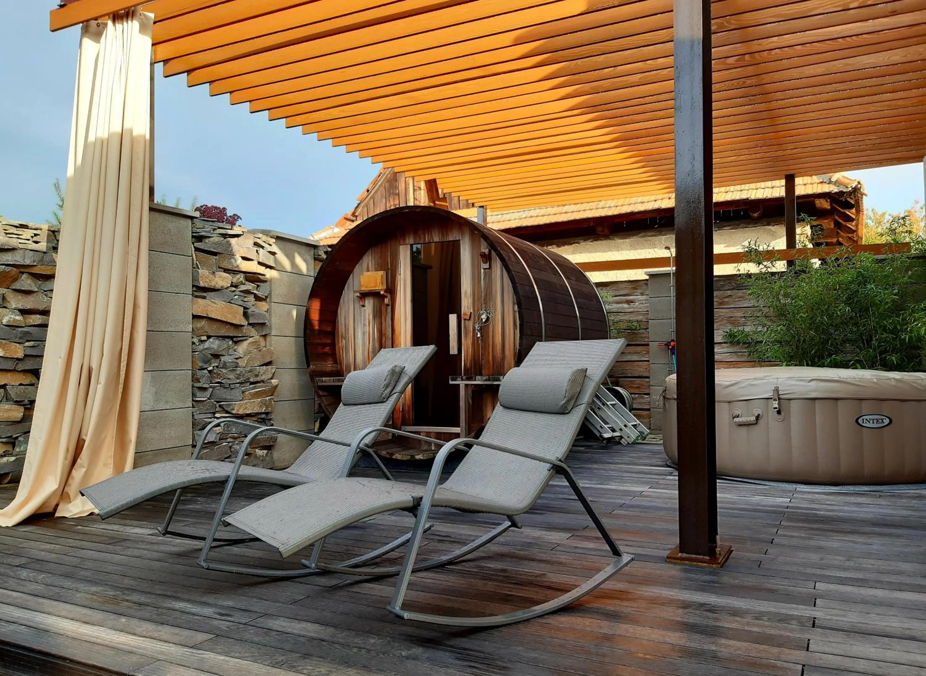 Hot Tub in VIGEO lounge b&b coffee