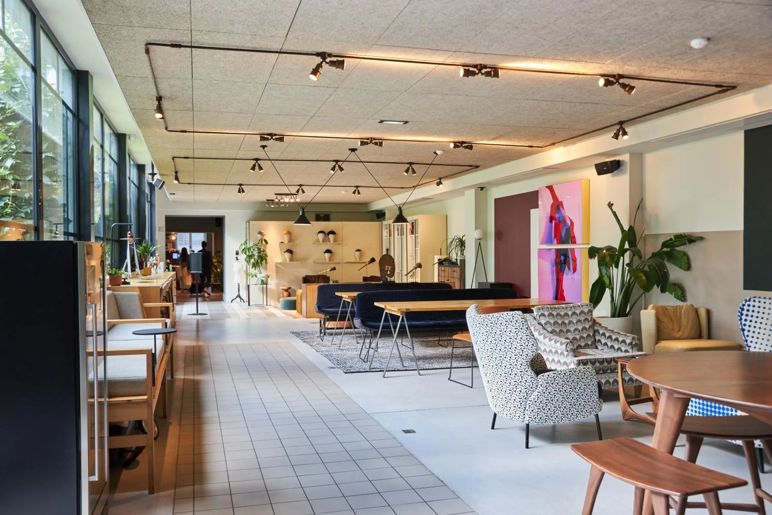 Communal lounge/ TV room in Le Grand Quartier