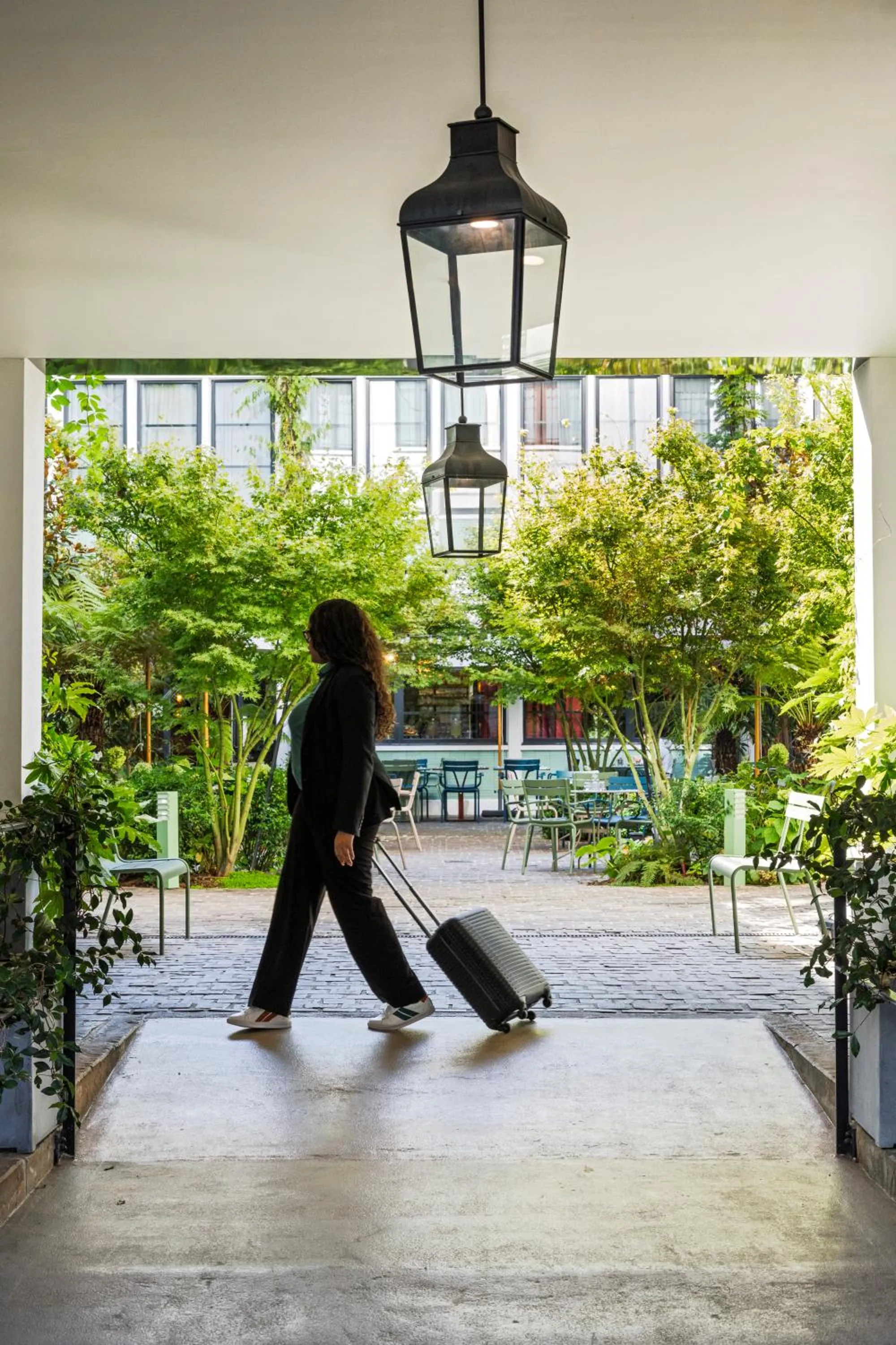 Property building in Le Grand Quartier