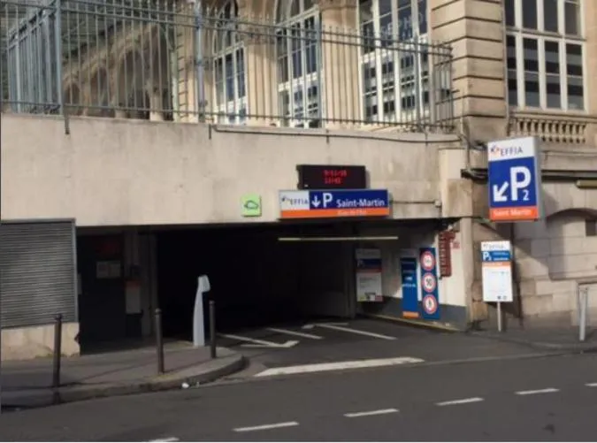 Parking in Le Grand Quartier