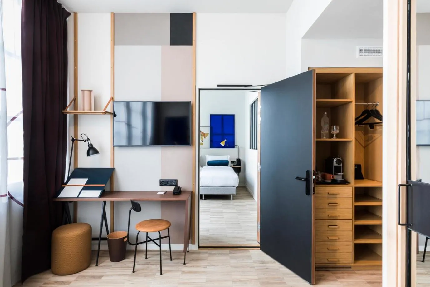 Photo of the whole room in Le Grand Quartier