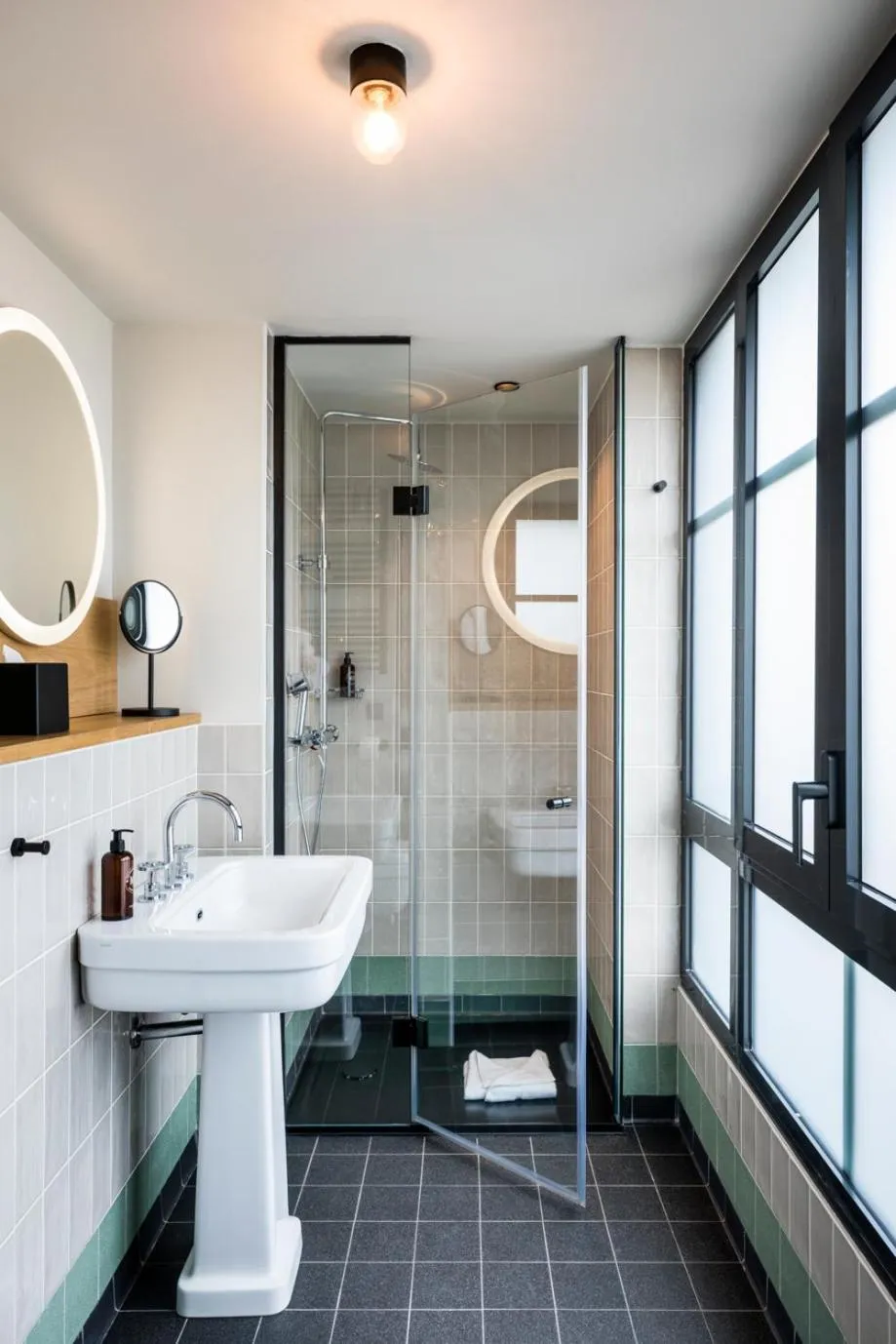 Bathroom in Le Grand Quartier