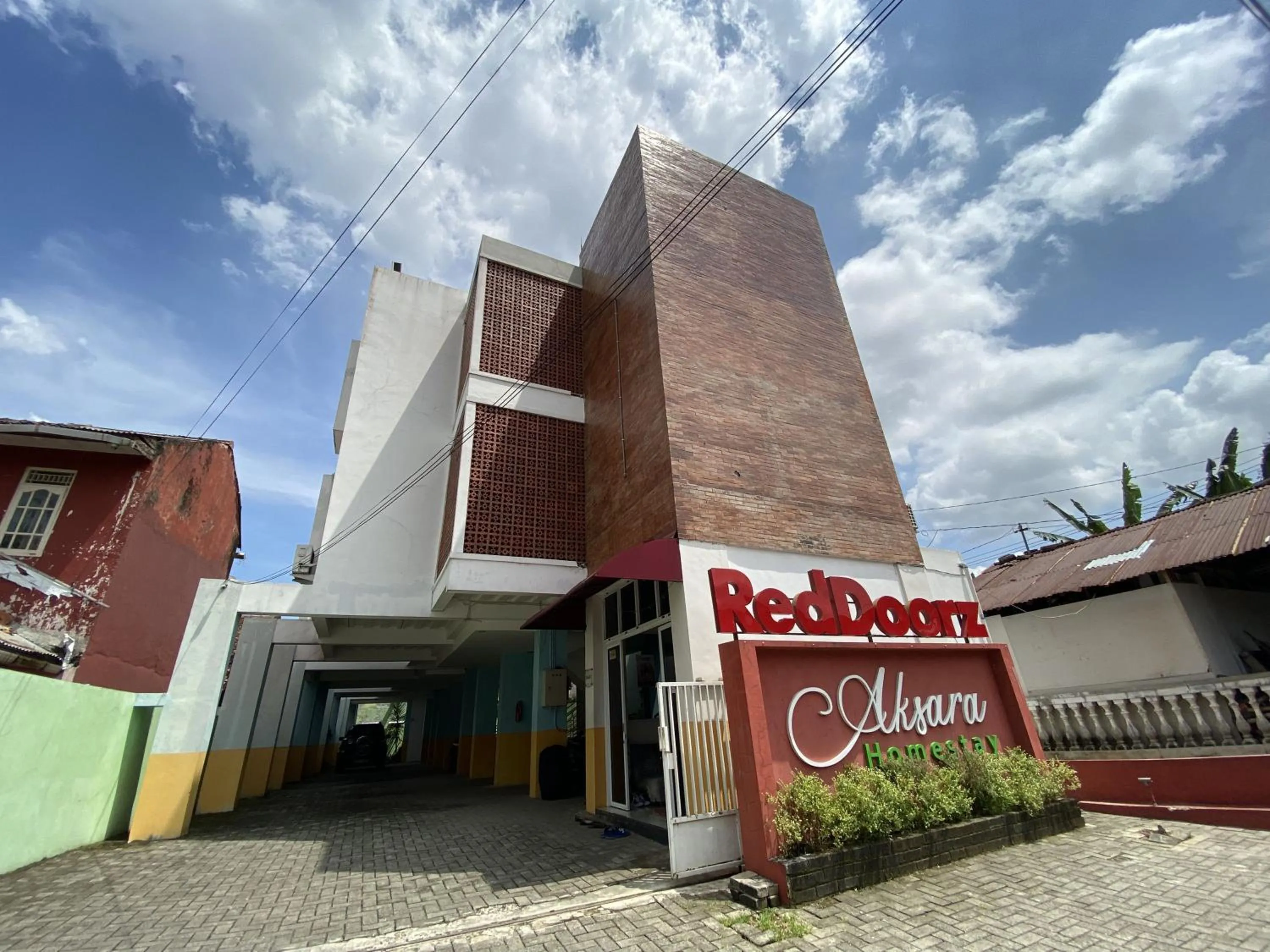 Property building in RedDoorz near RSUD Margono Purwokerto 3