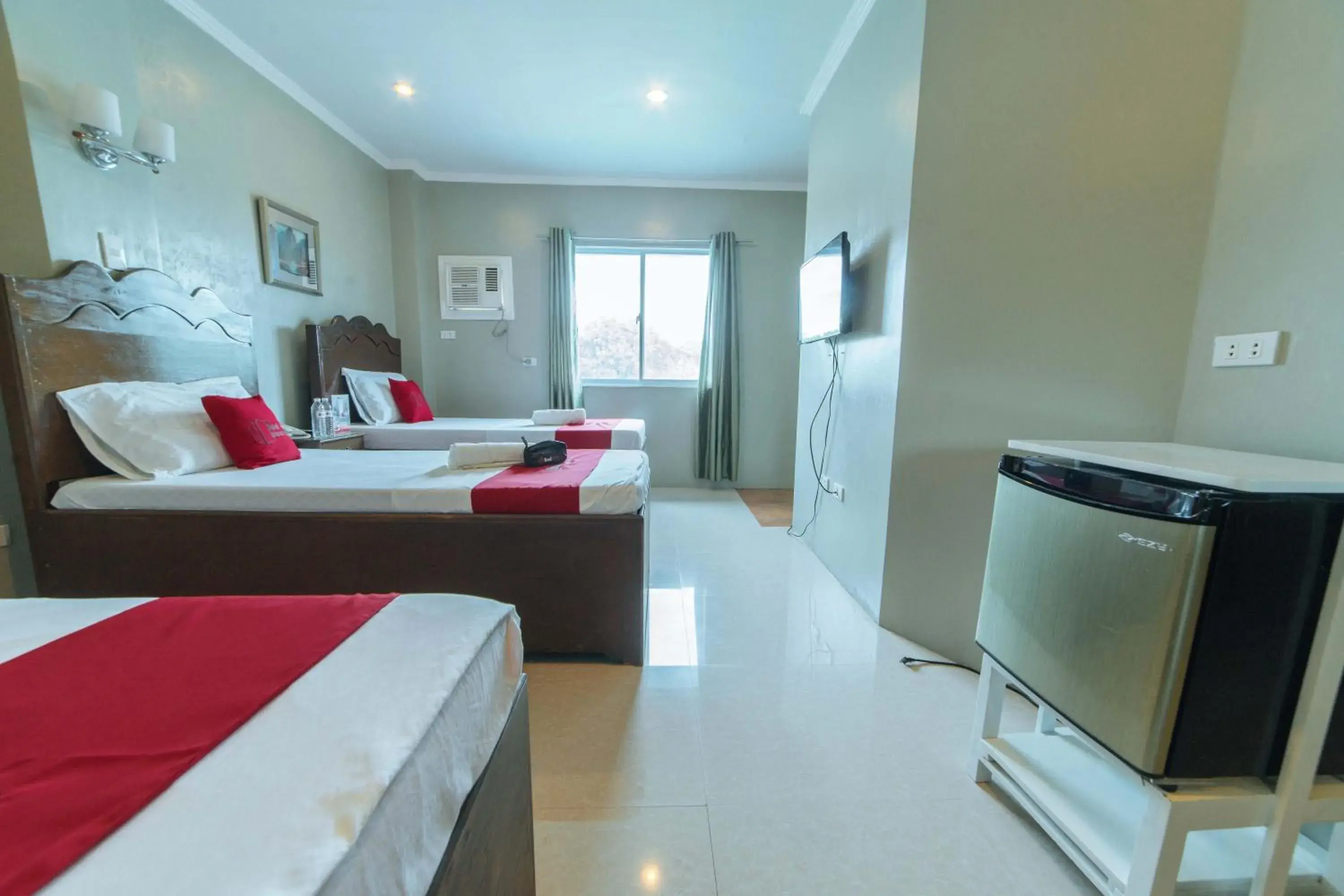 Other, Bed in RedDoorz @ Old Buswang Road Other, Bed in RedDoorz @ Old Buswang Road