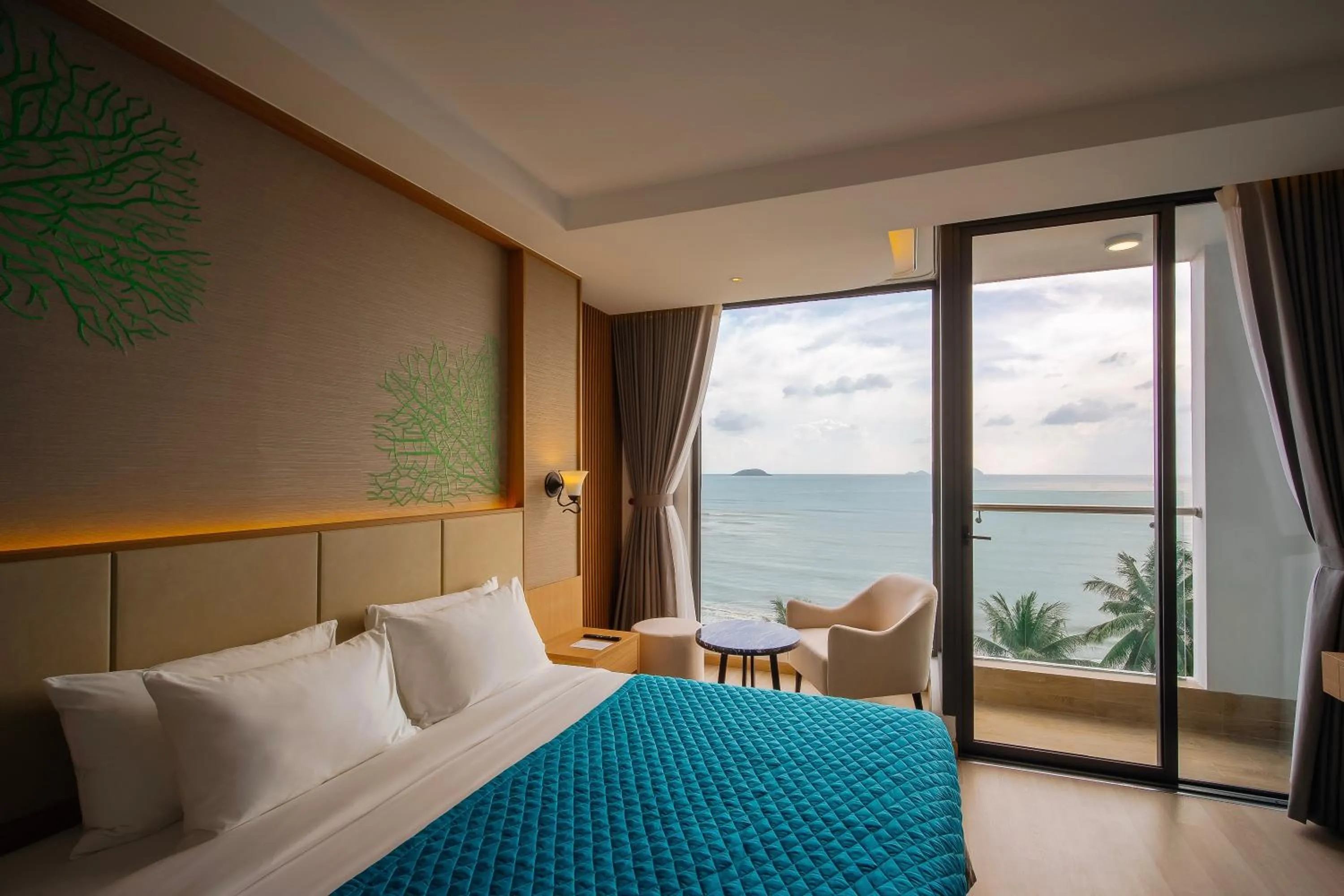 Balcony/Terrace, Bed in Navada Beach Hotel