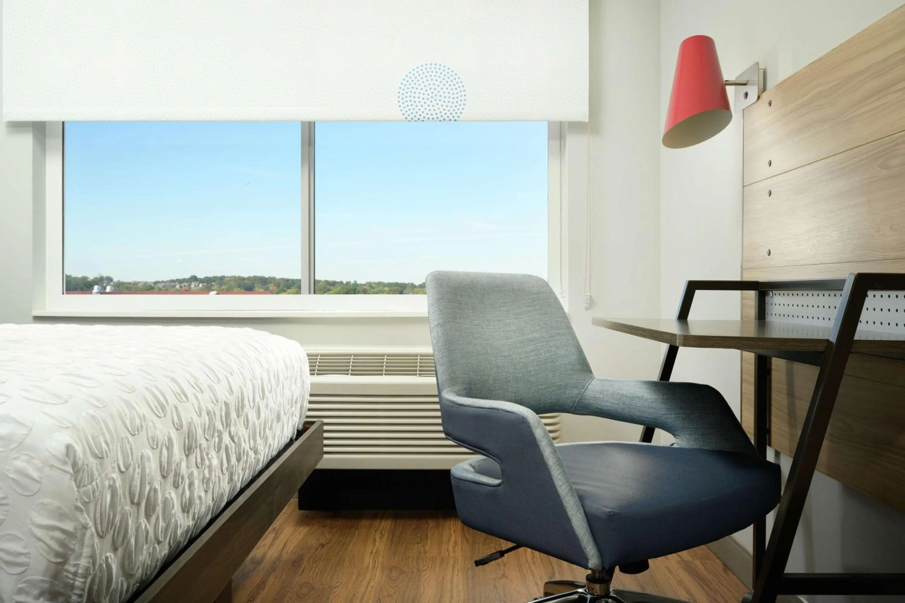 Bedroom, Bed in Tru By Hilton Chattanooga Hamilton Place, Tn