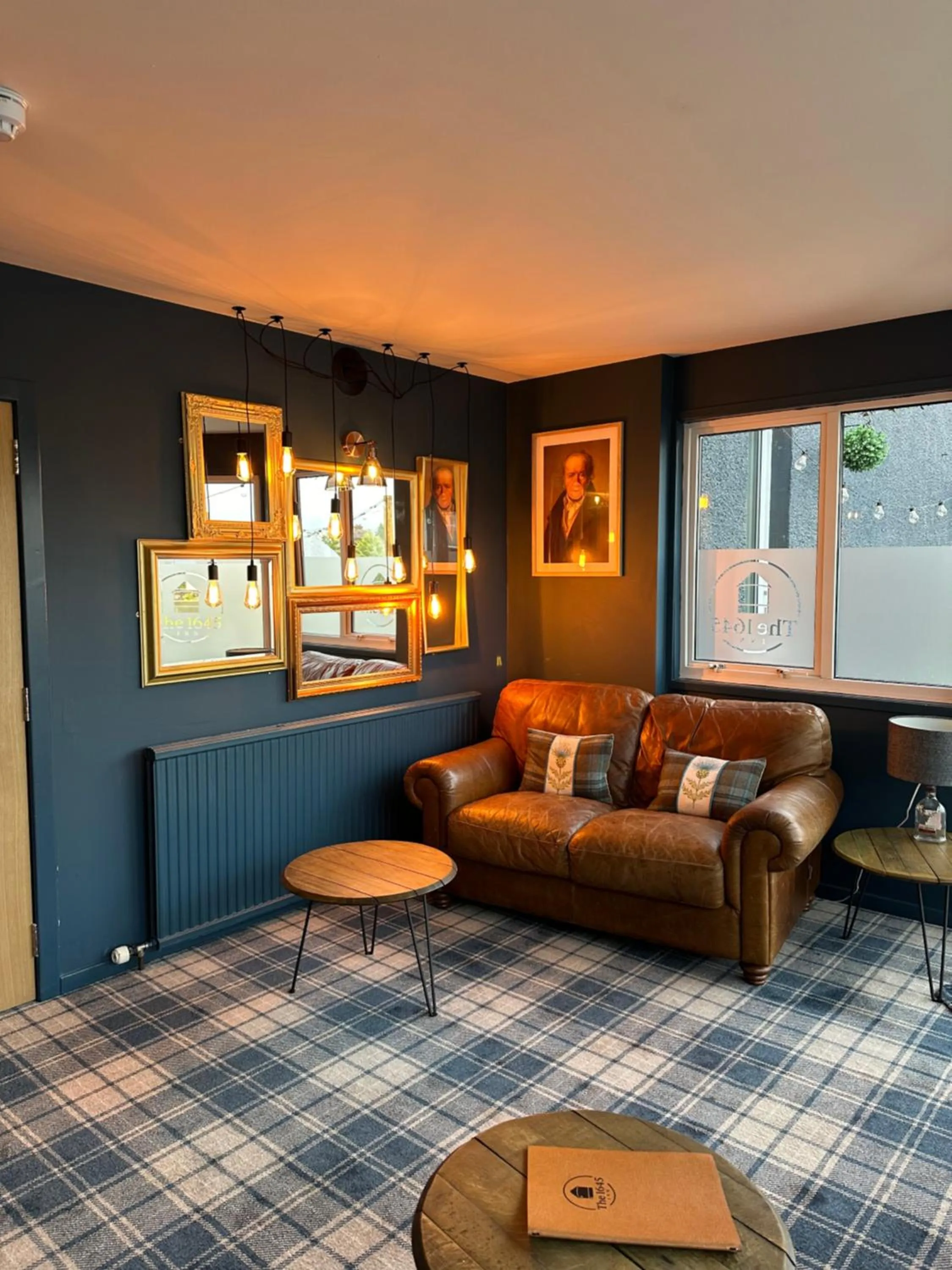 Lounge or bar in The 1645 Inn