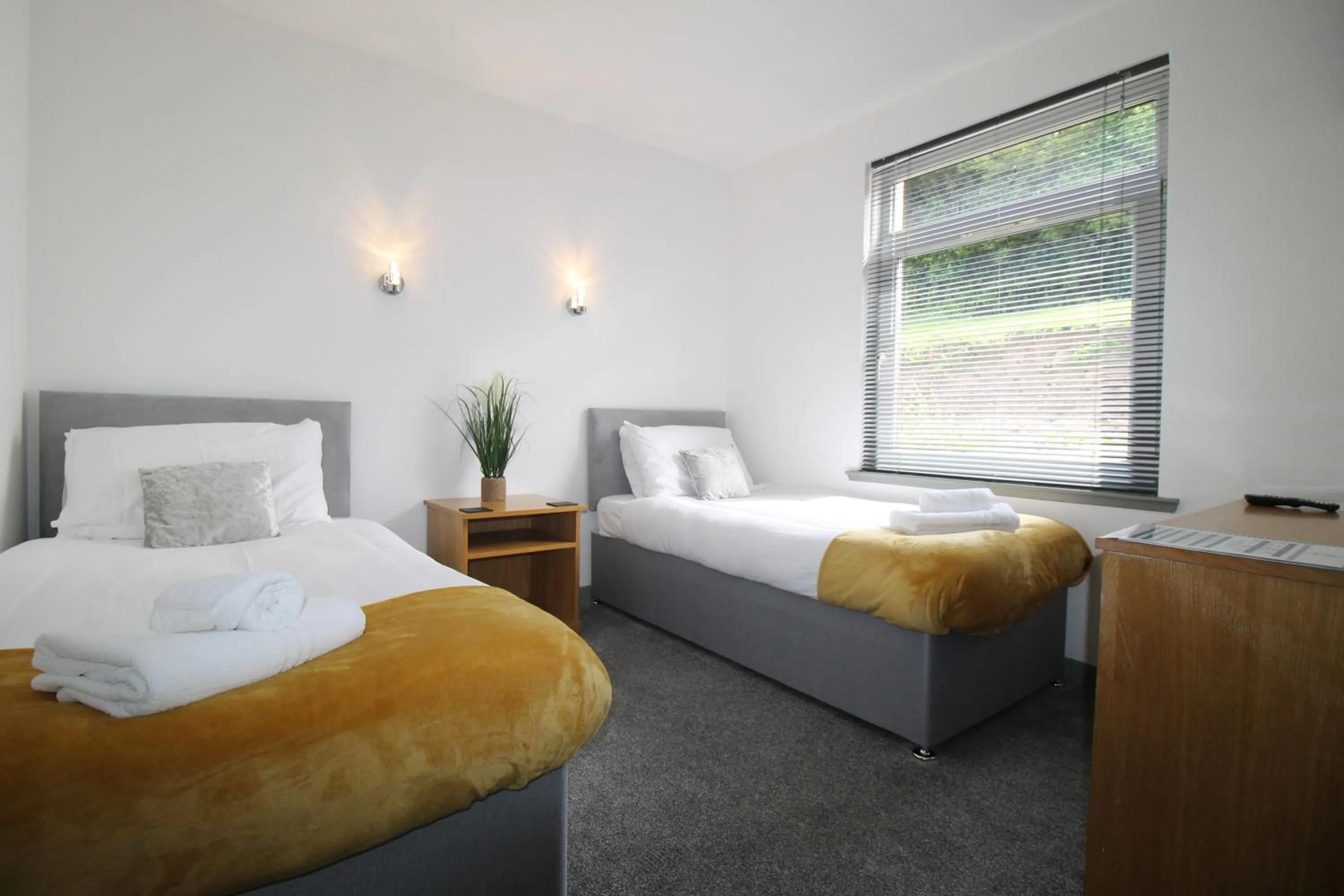 Bedroom, Bed in The 1645 Inn