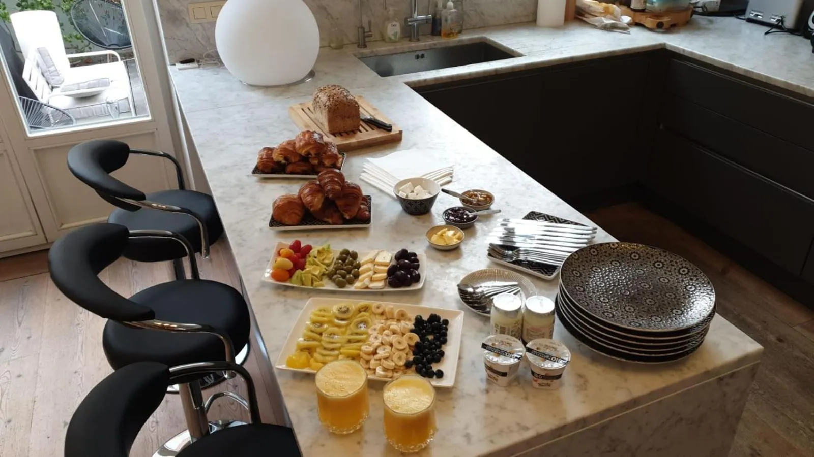 Breakfast in Fish Market B&B