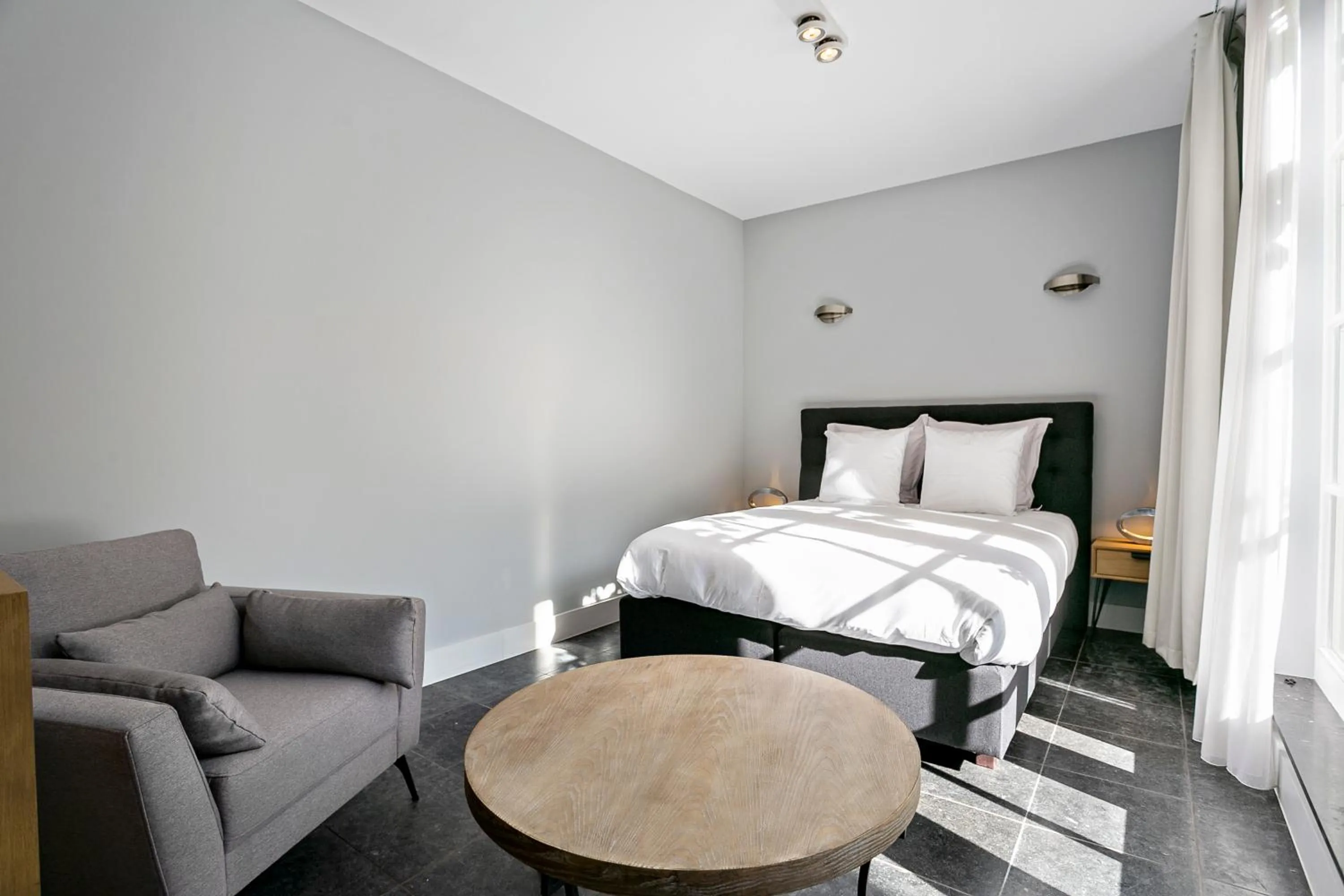 Bed in Fish Market B&B