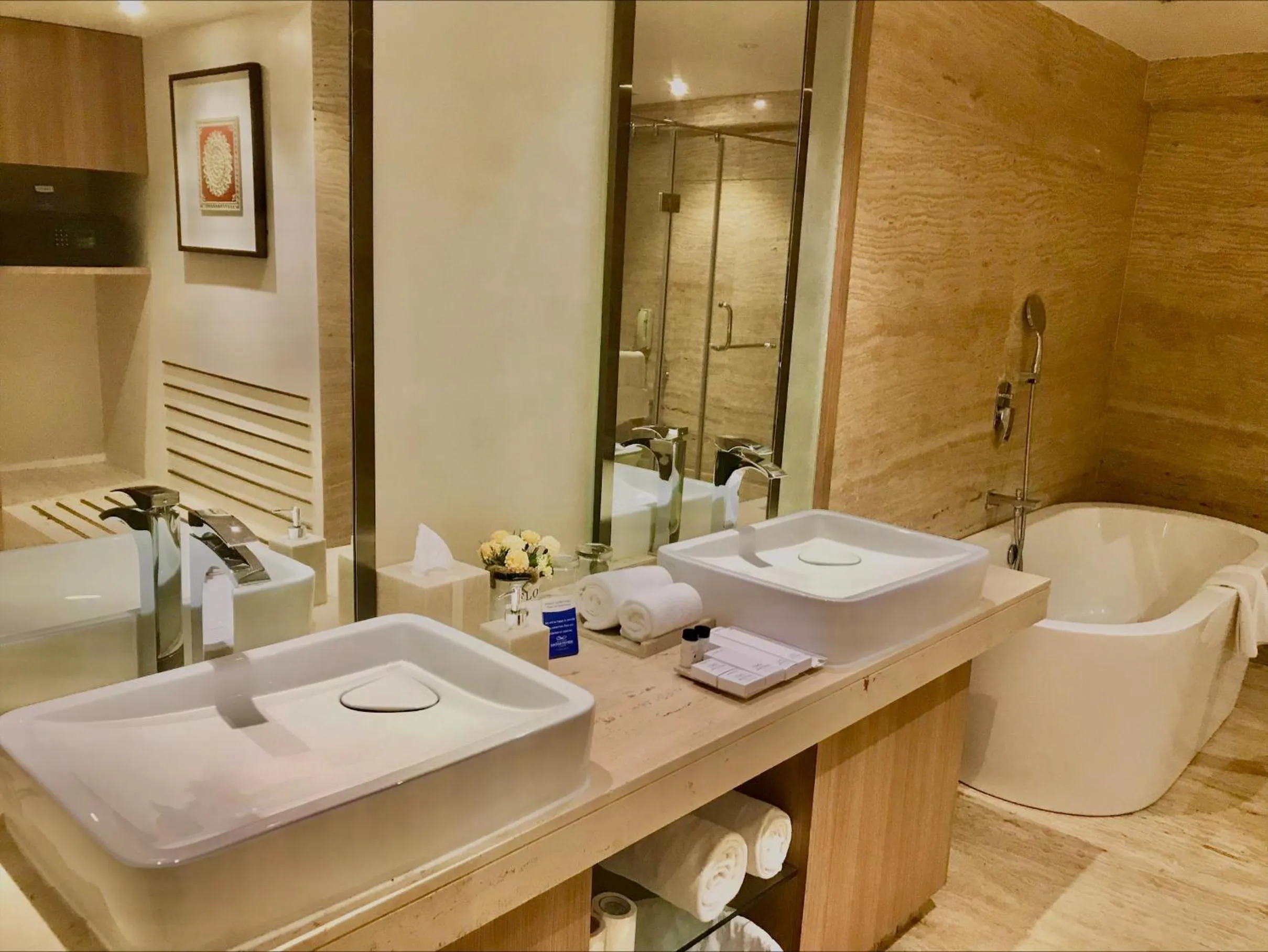 Bathroom in Bellevue Sarovar Premiere Junagadh