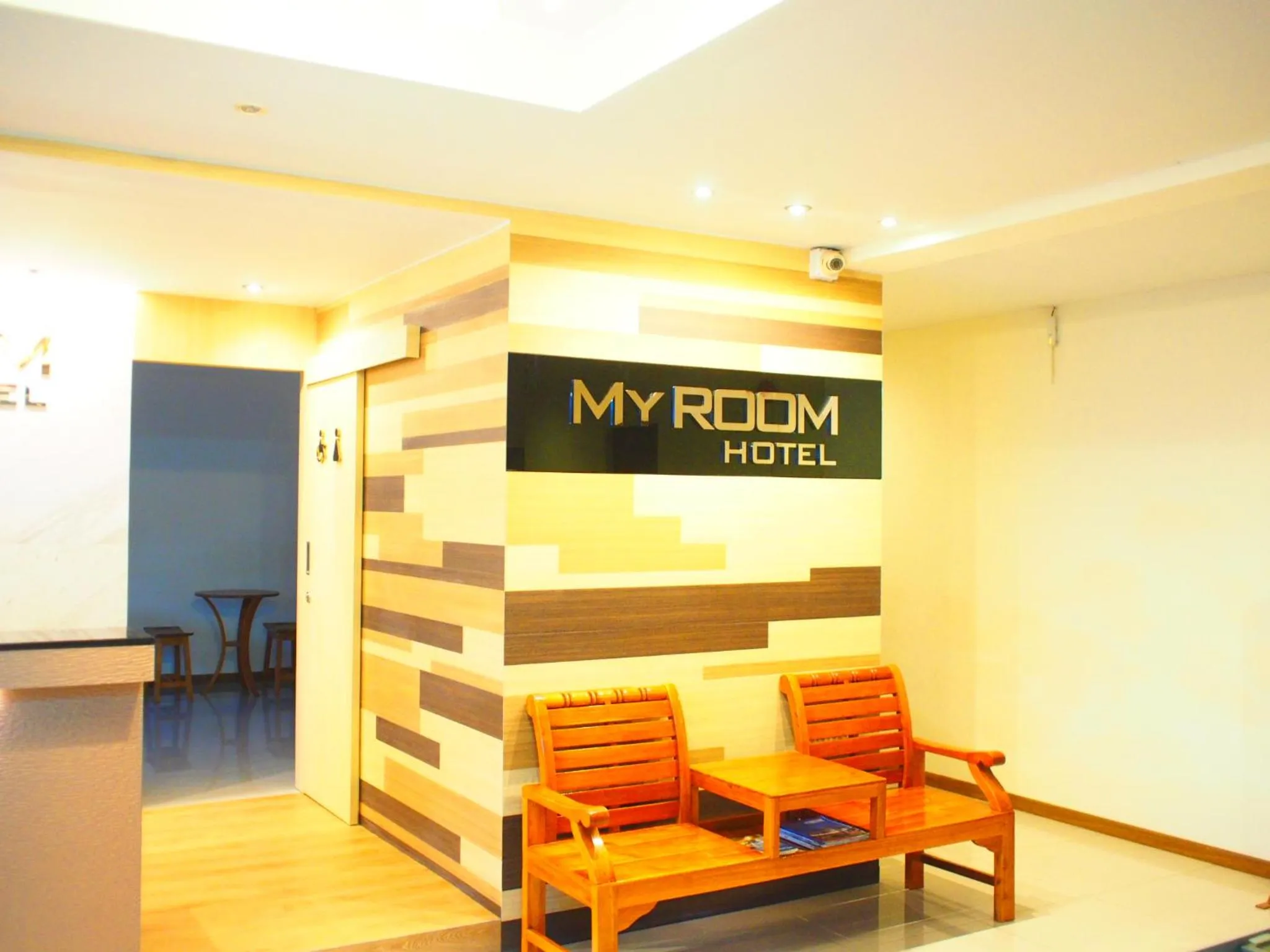 Lobby or reception in My Room