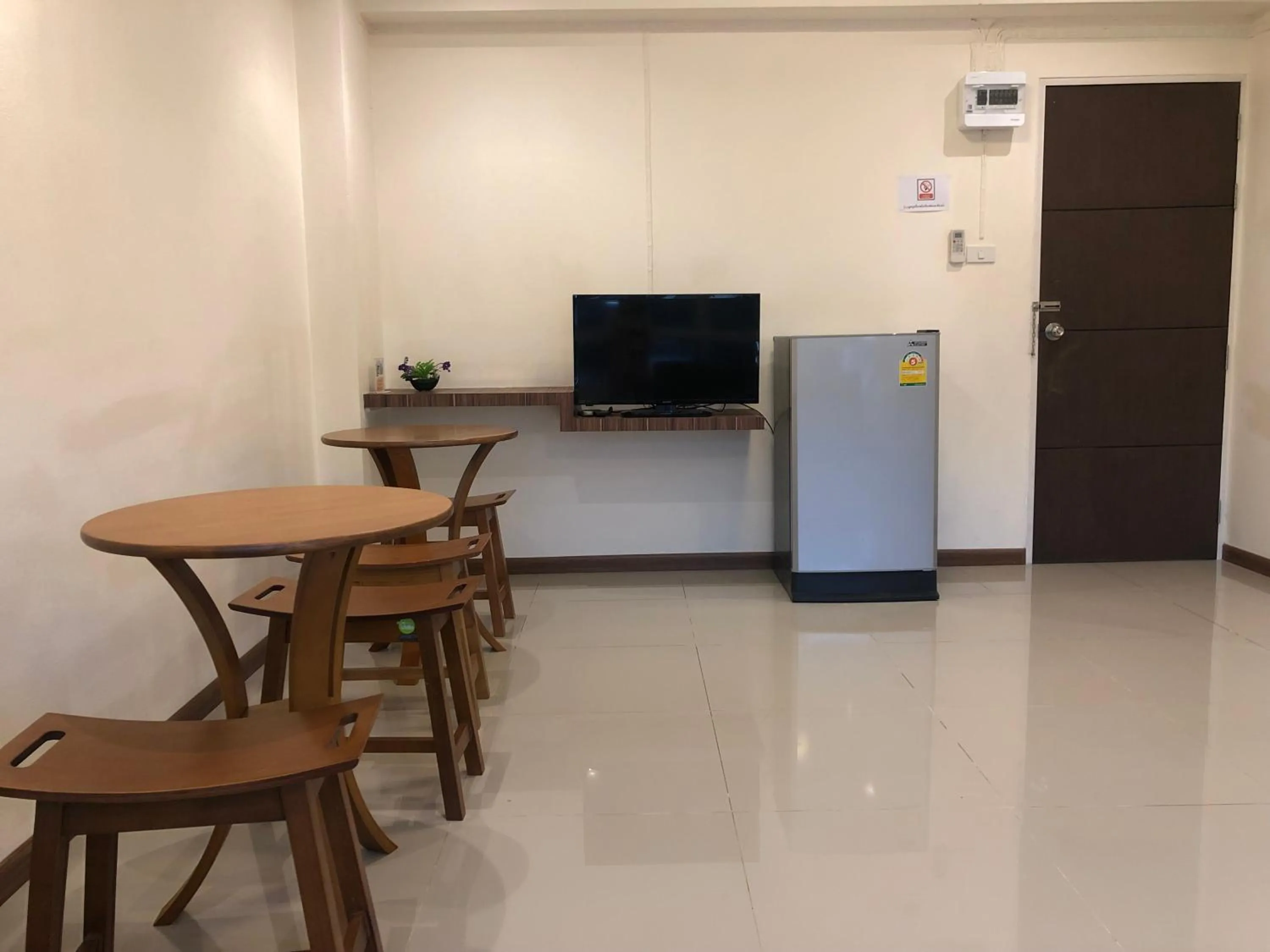 Communal lounge/ TV room in My Room