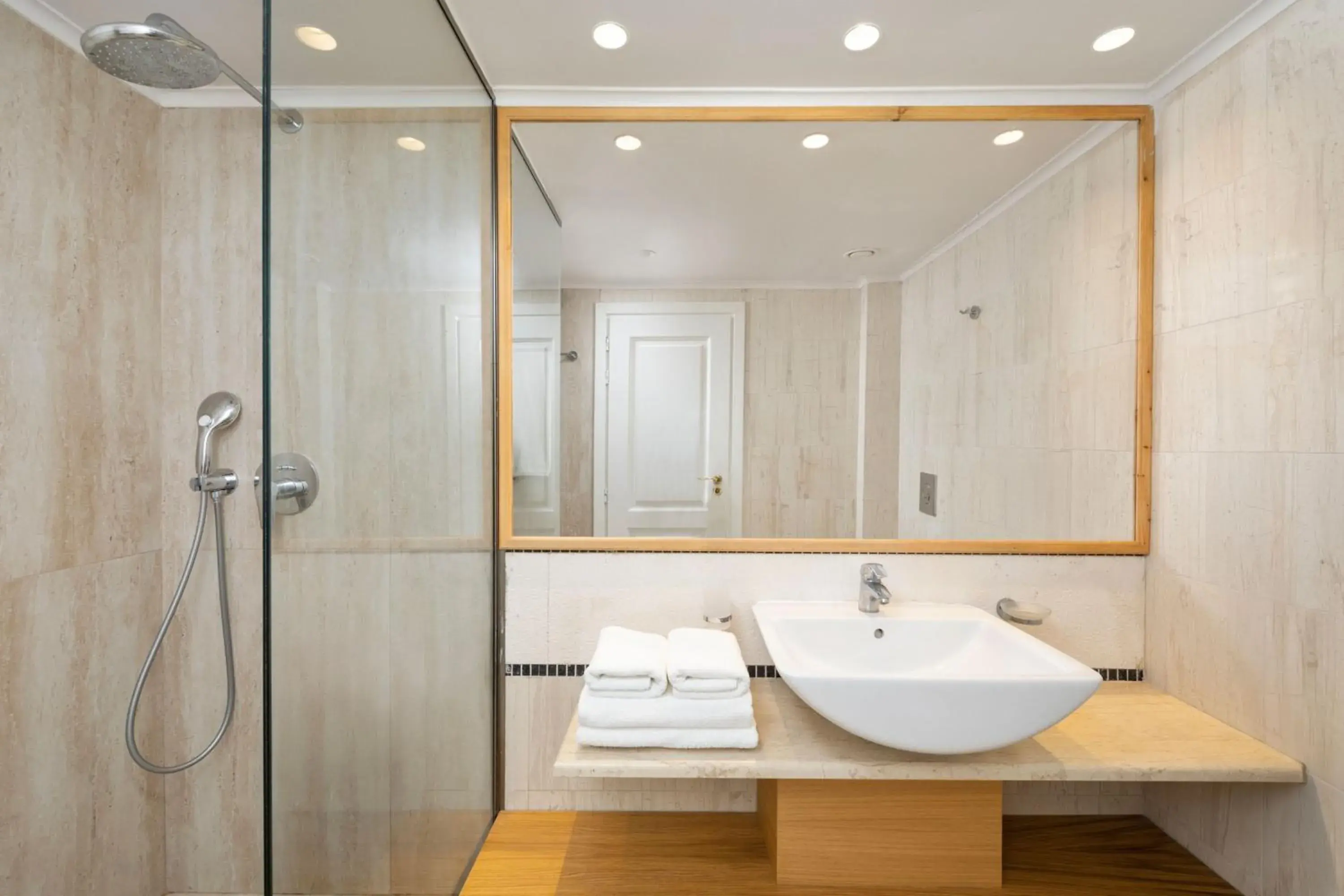 Family Premium in Roda Beach Resort & Spa Family Premium in Roda Beach Resort & Spa