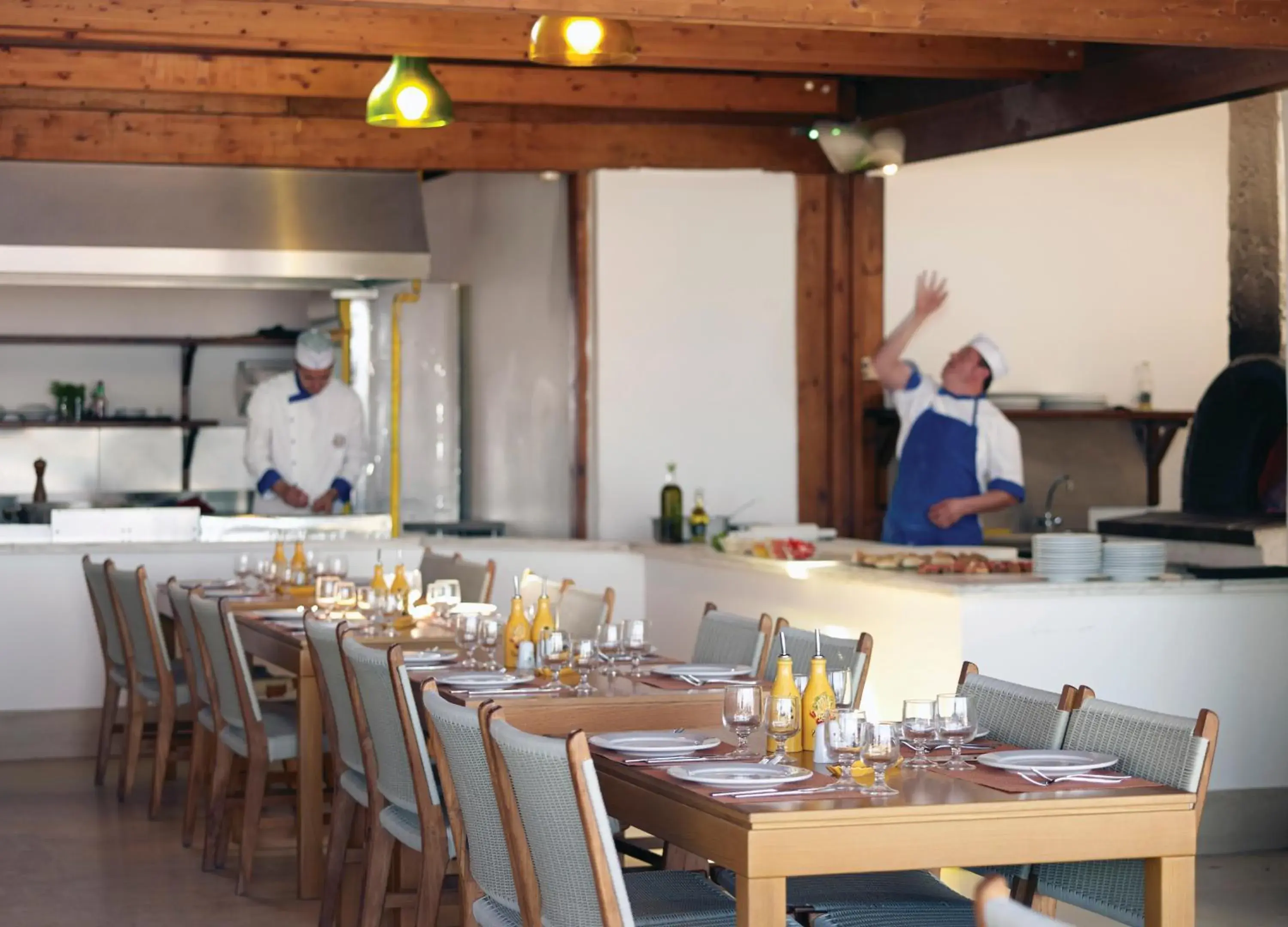 Restaurant/places to eat in Roda Beach Resort & Spa Restaurant/places to eat in Roda Beach Resort & Spa