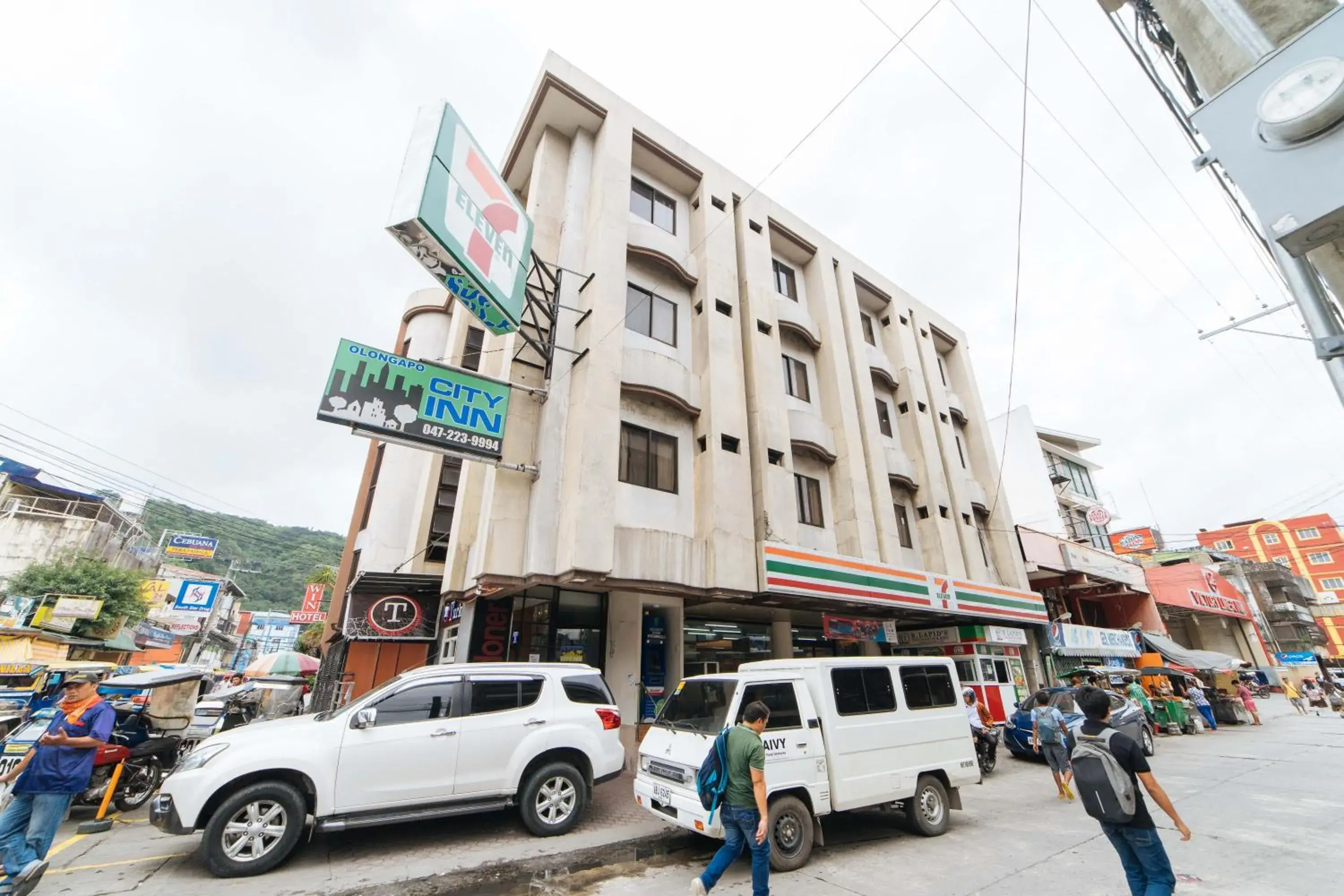 Property building in RedDoorz near Olongapo Bus Terminal Property building in RedDoorz near Olongapo Bus Terminal