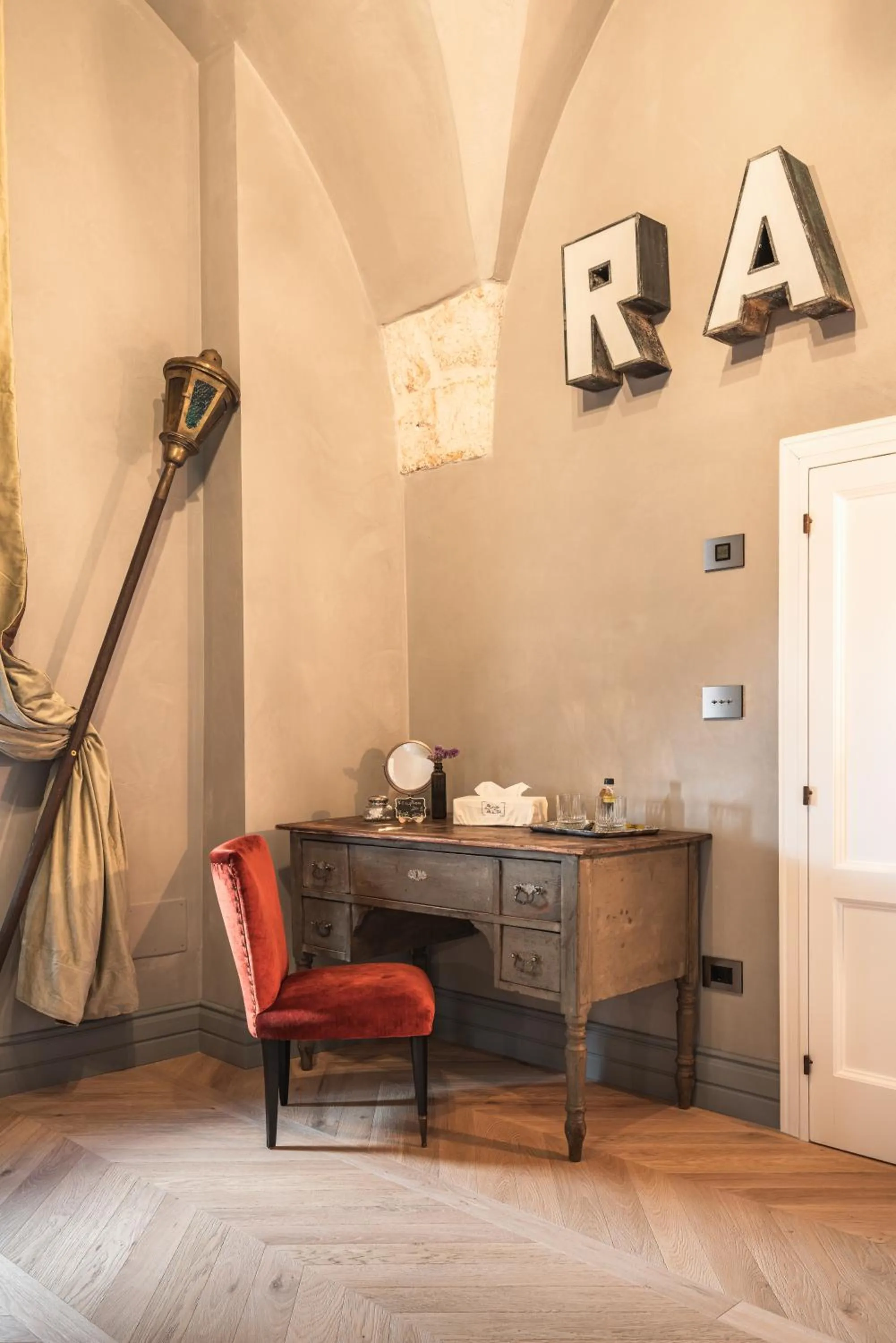 Paragon 700 Boutique Hotel & SPA