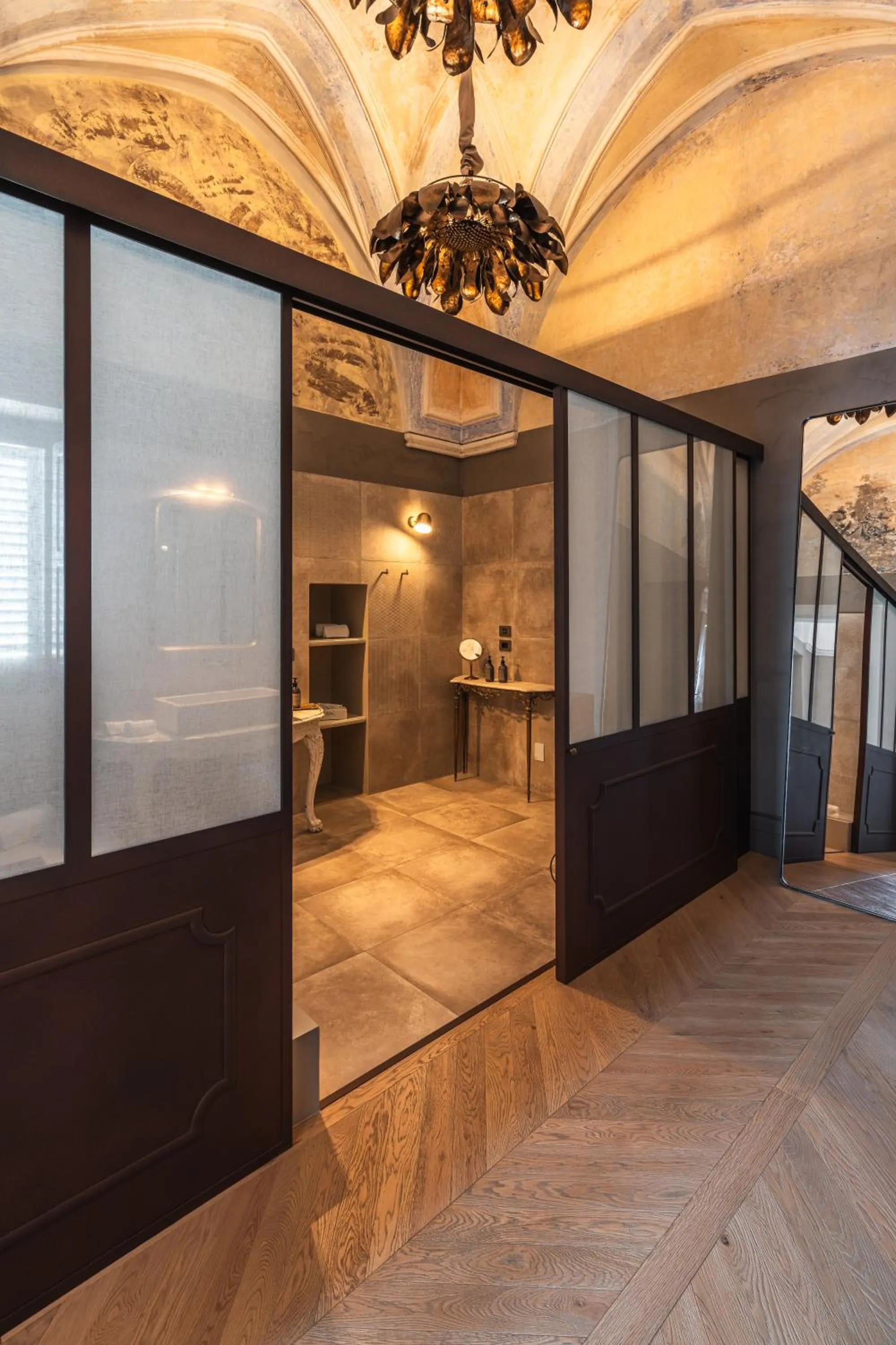 Paragon 700 Boutique Hotel & SPA