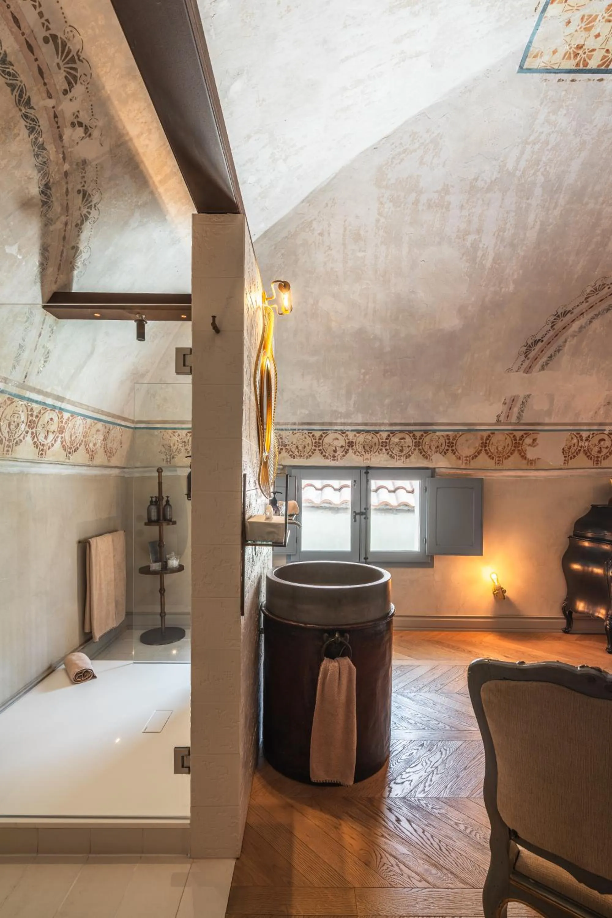 Bed in Paragon 700 Boutique Hotel & SPA