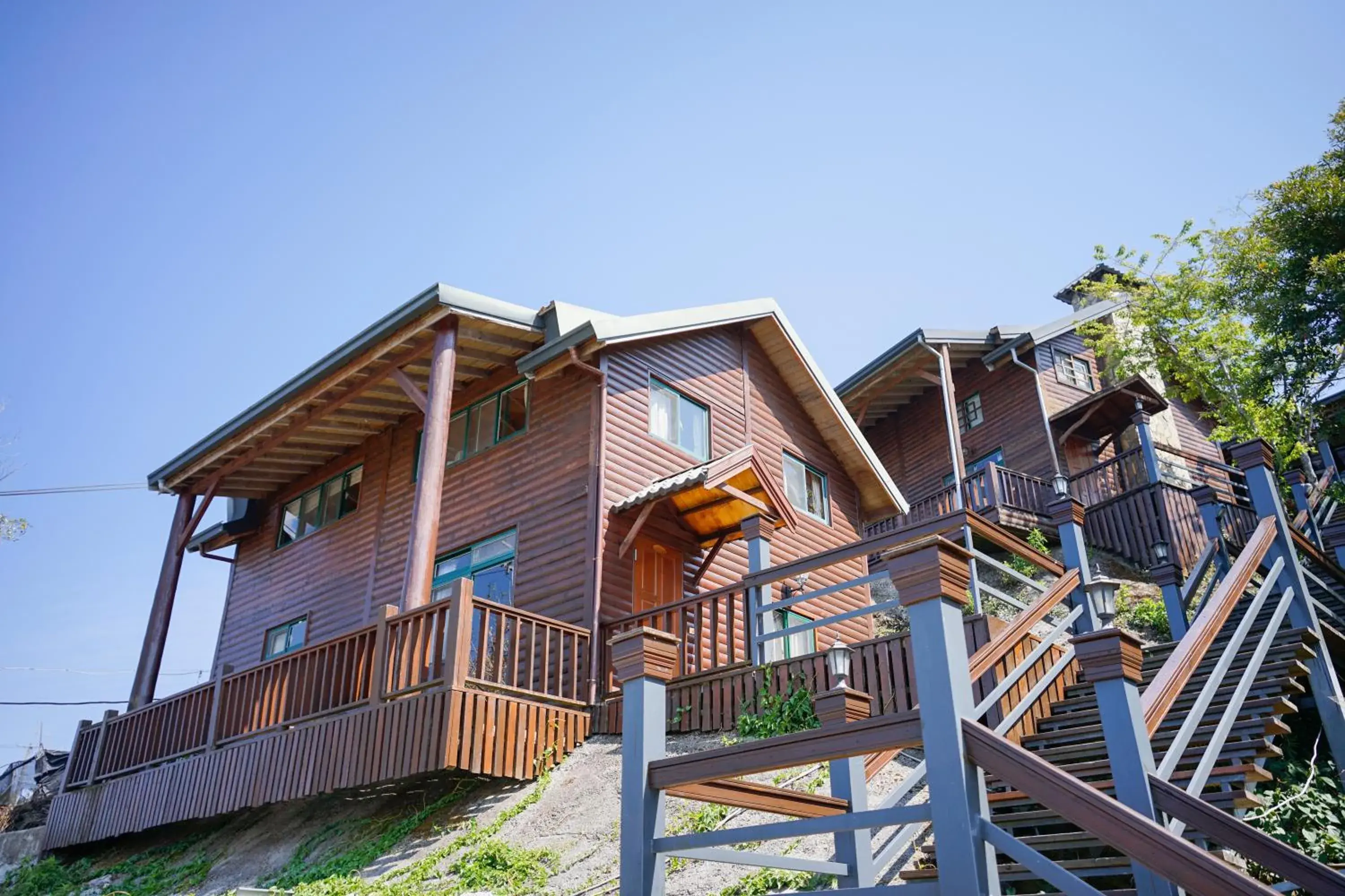 Property building in Cloud Falls Resort Property building in Cloud Falls Resort