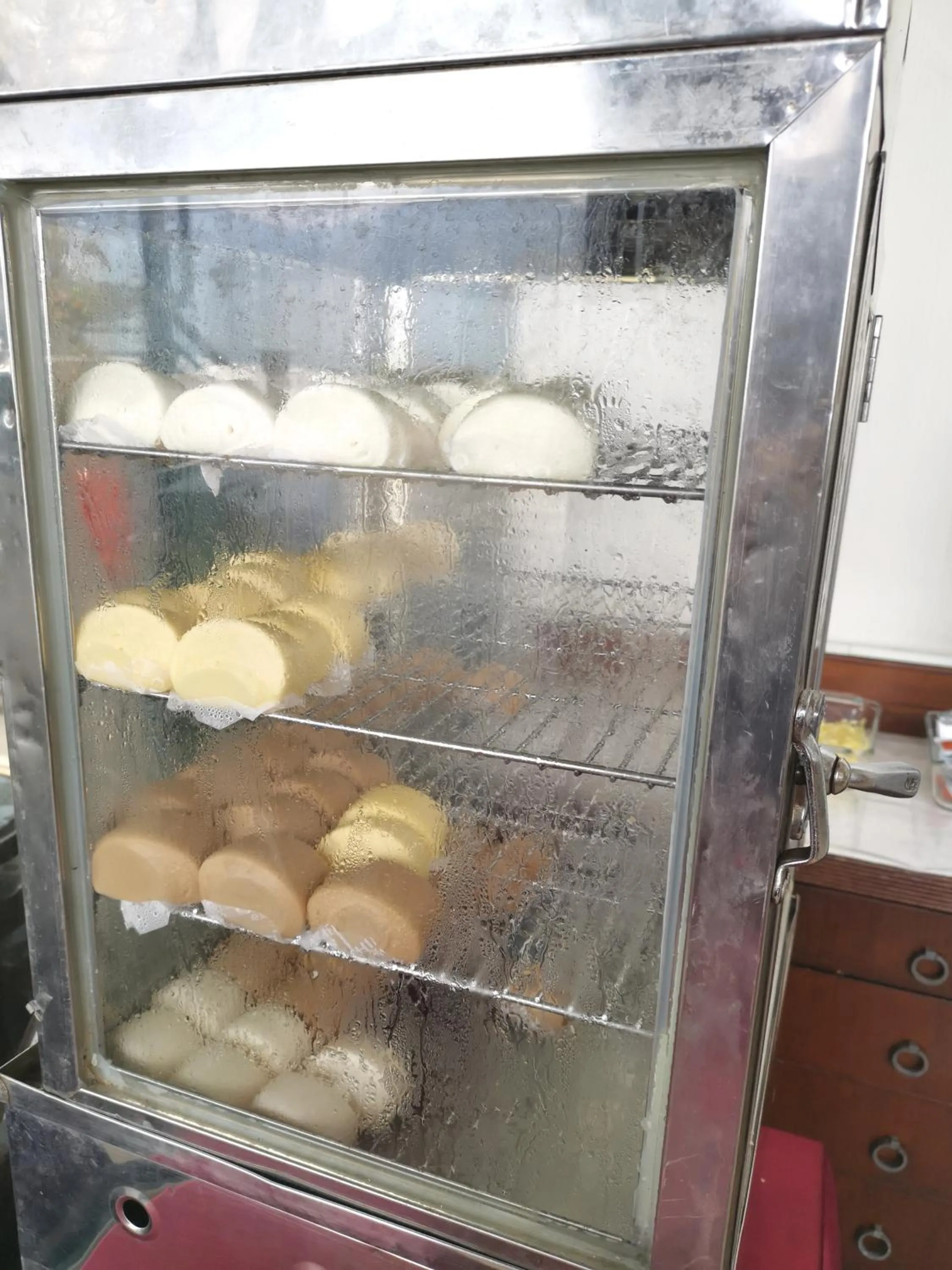 Breakfast in Cloud Falls Resort