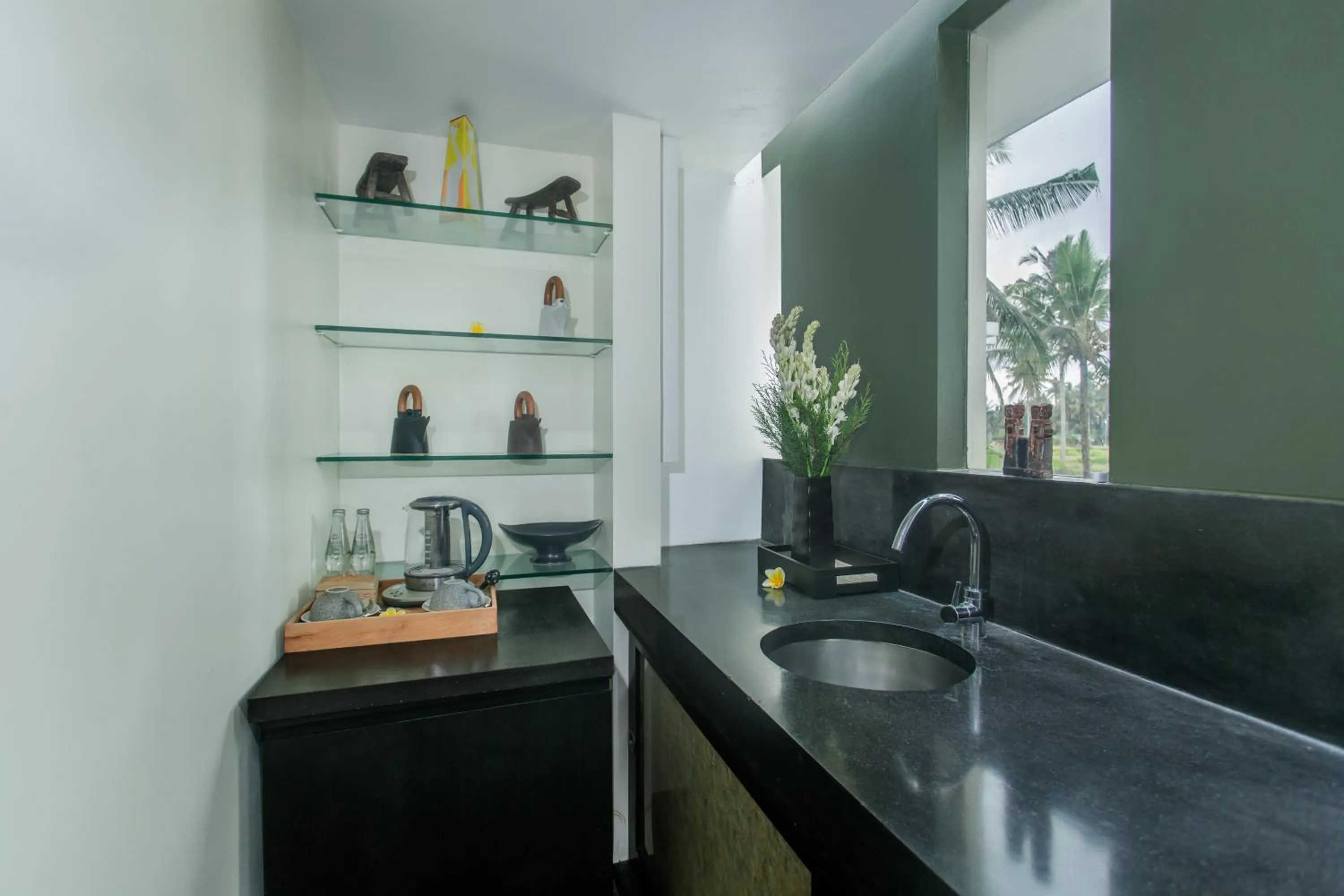 Coffee/tea facilities in Uma Giri Villas Ubud by GenuineHost