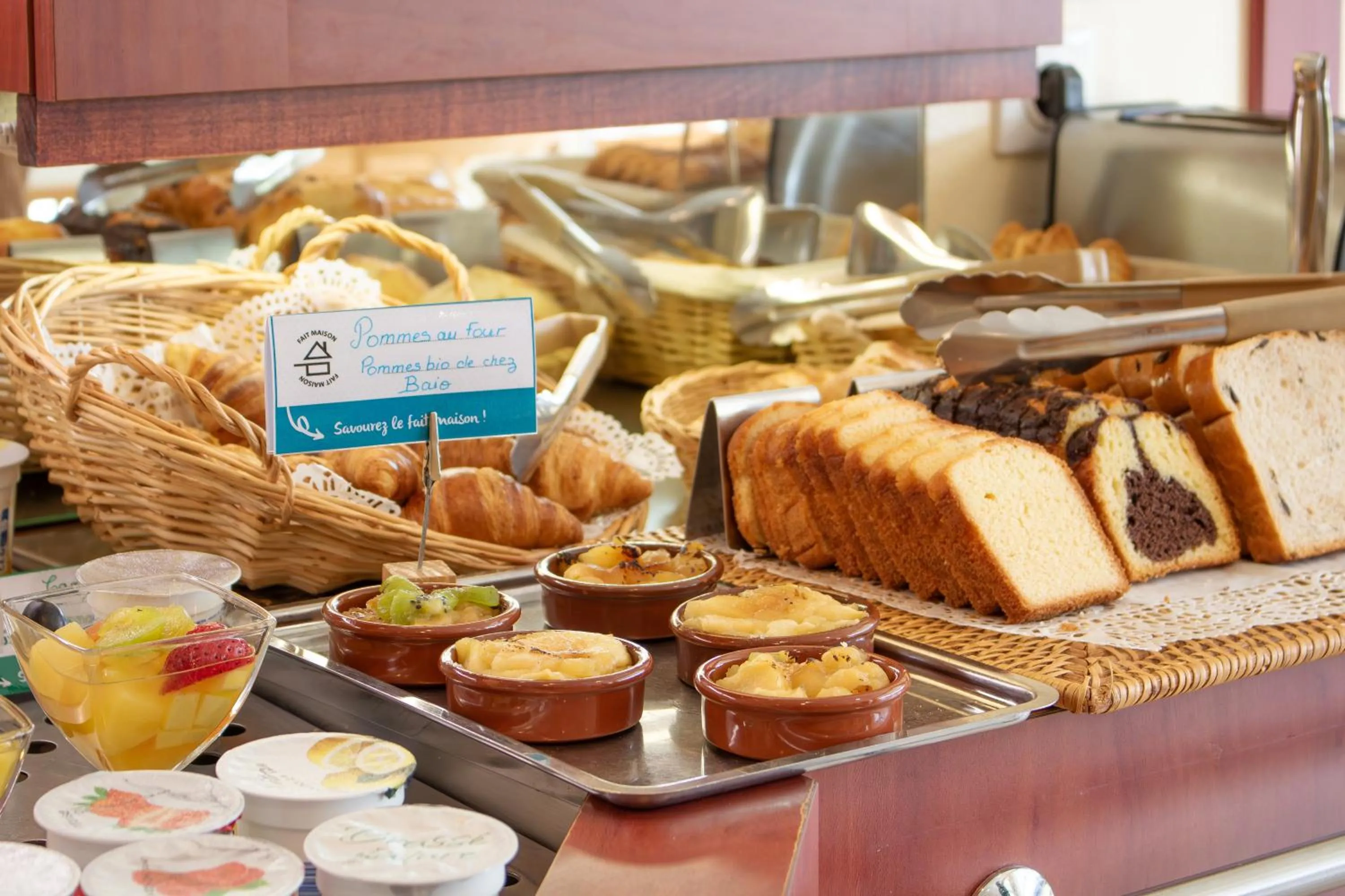 Brit Hotel Châteaudun