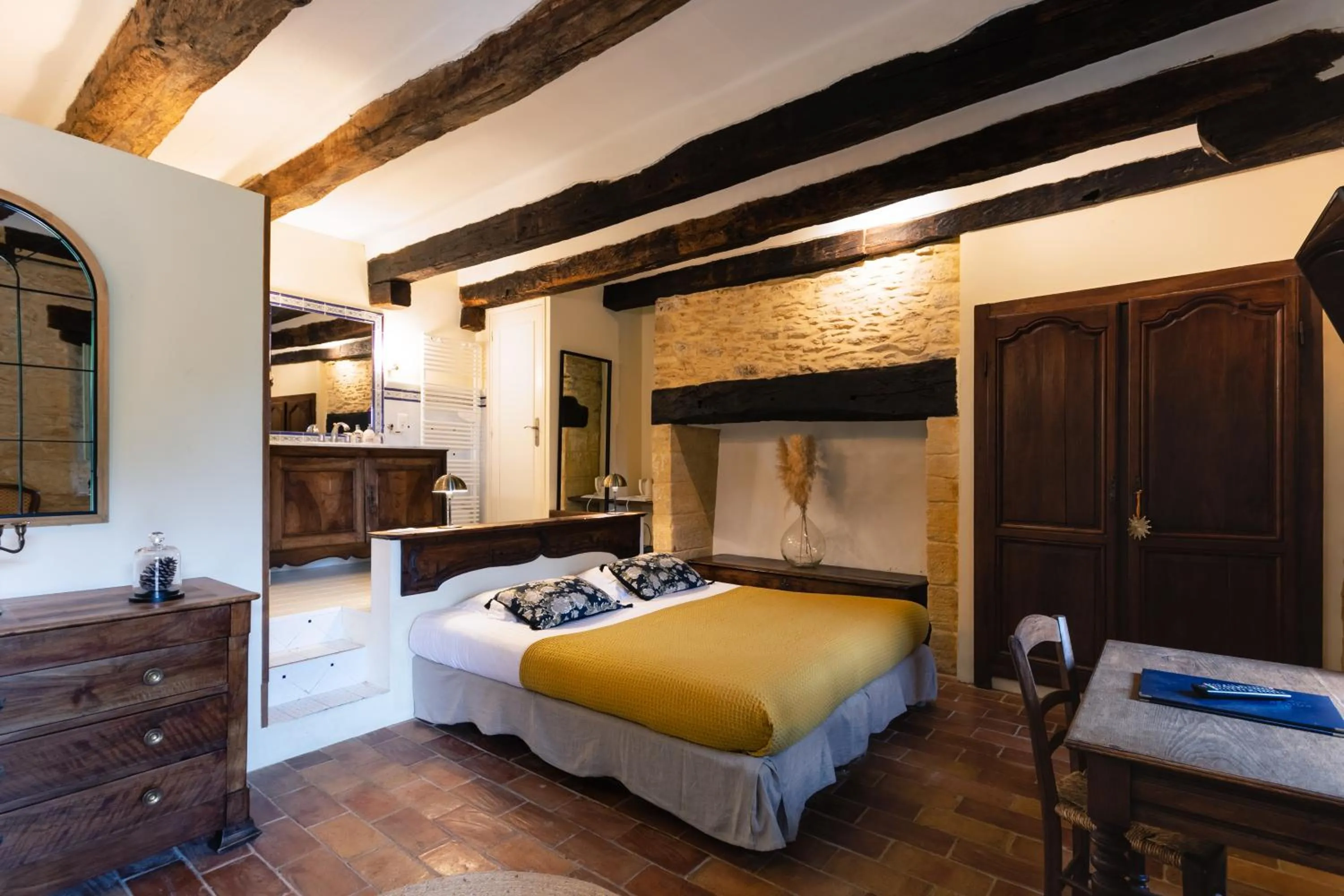 Photo of the whole room, Bed in Hôtel de la Ferme Lamy