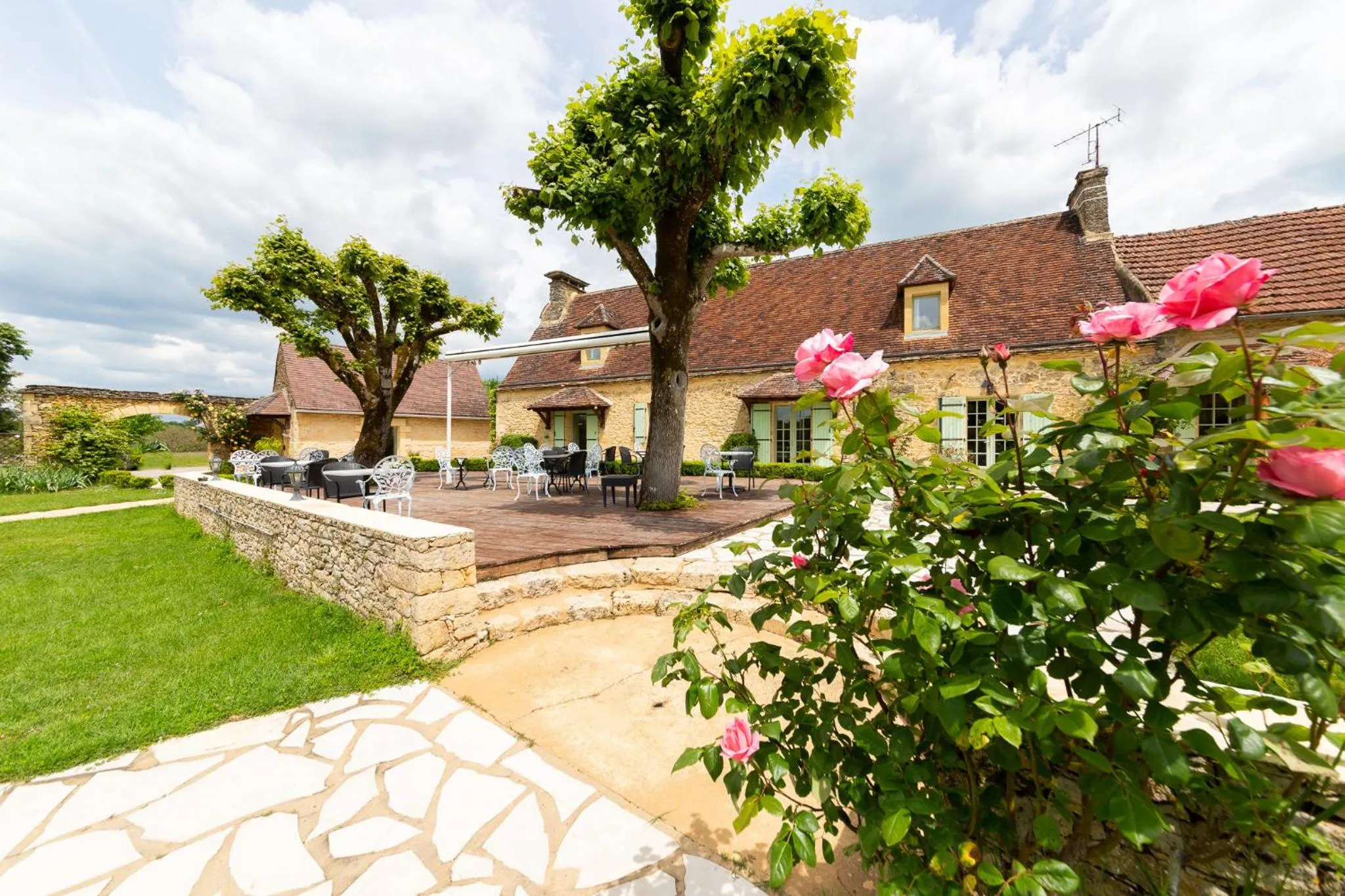 Property building in Hôtel de la Ferme Lamy