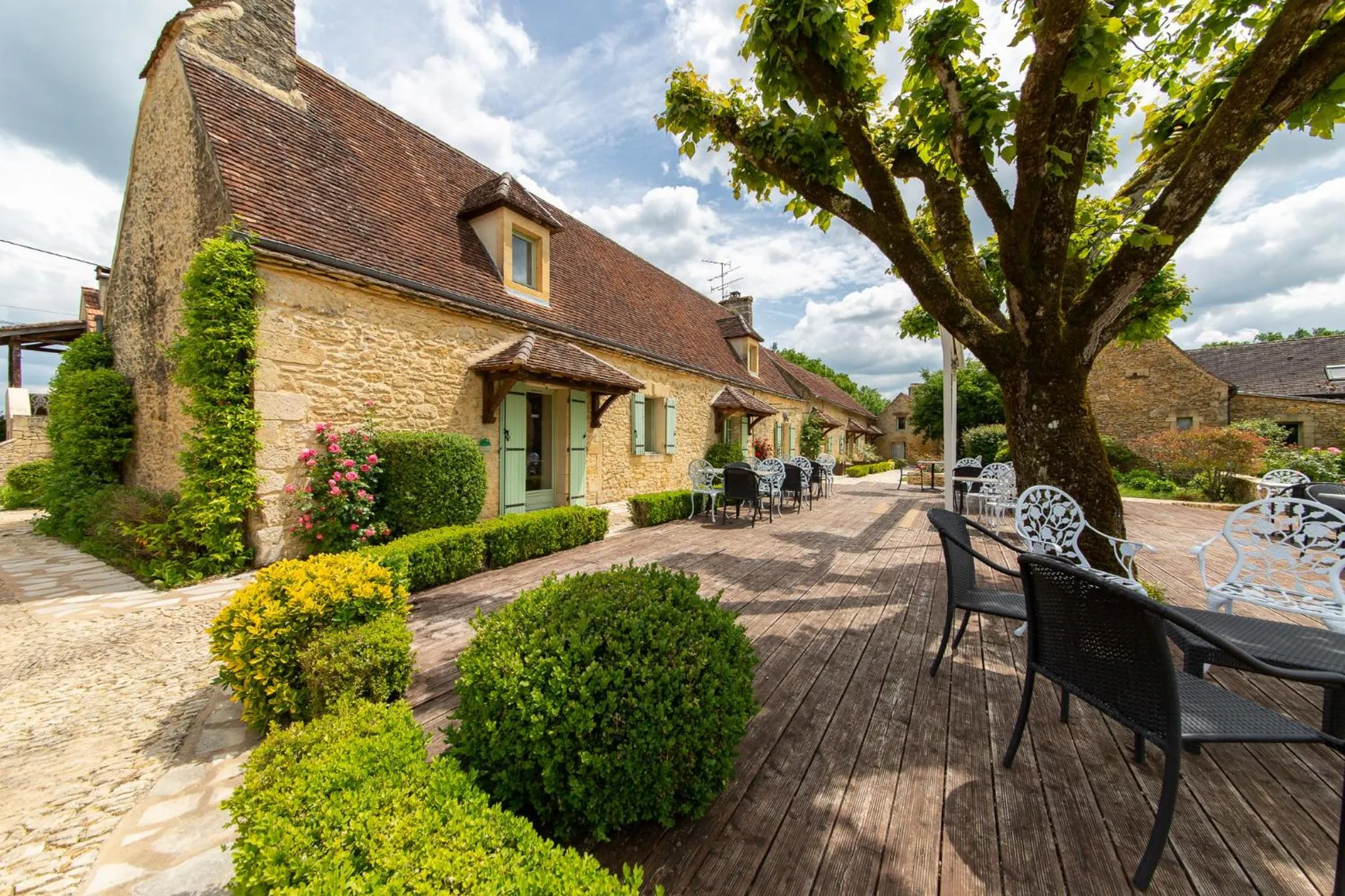 Property building in Hôtel de la Ferme Lamy