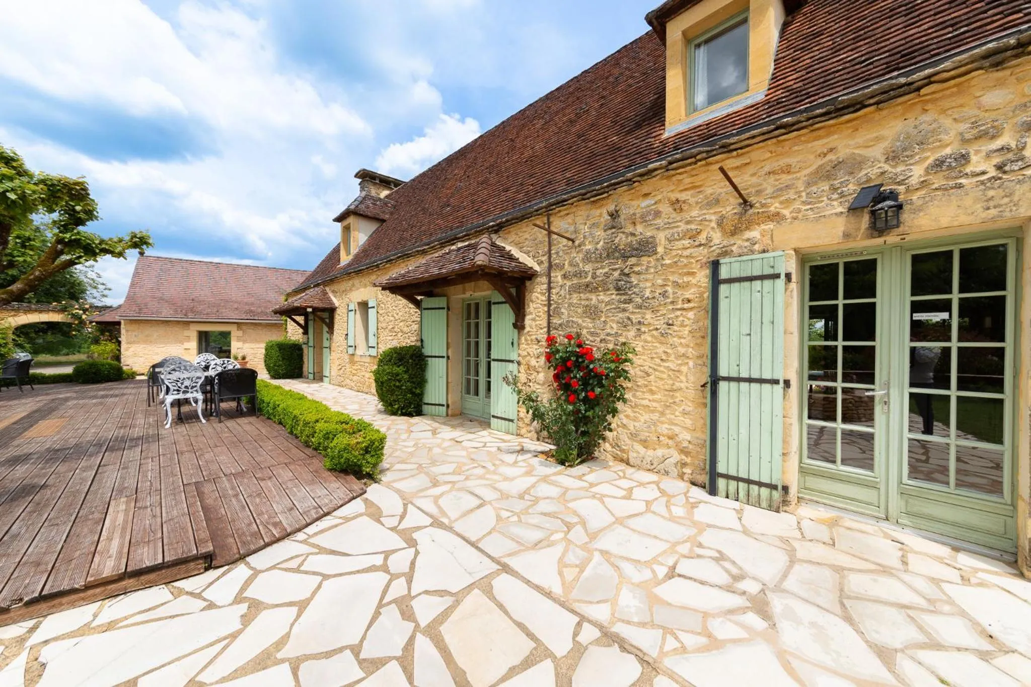 Property building in Hôtel de la Ferme Lamy