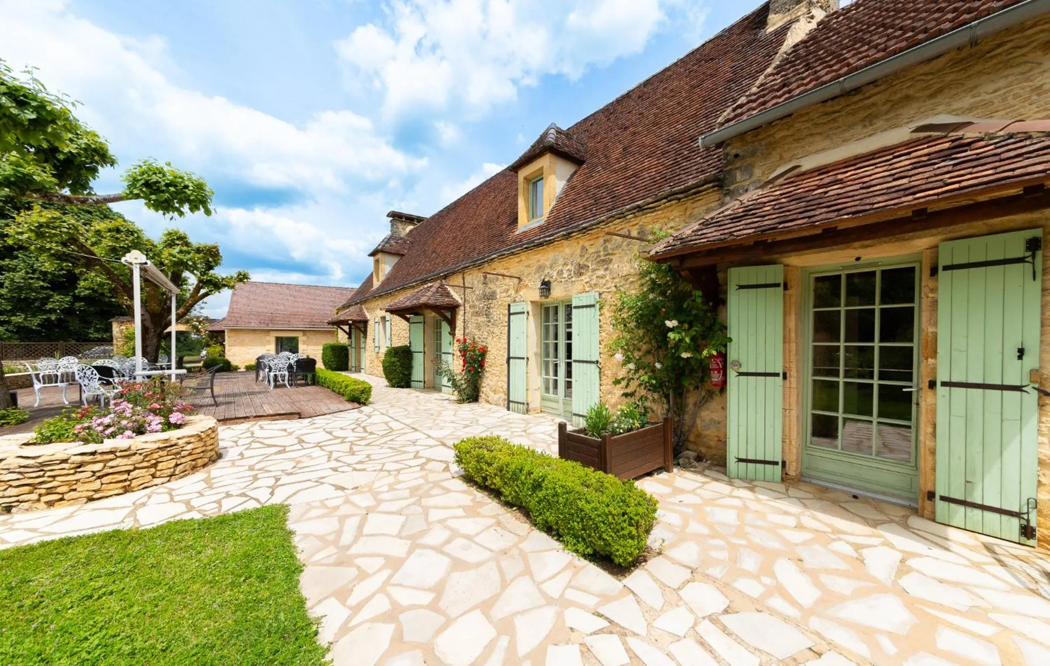Property building in Hôtel de la Ferme Lamy