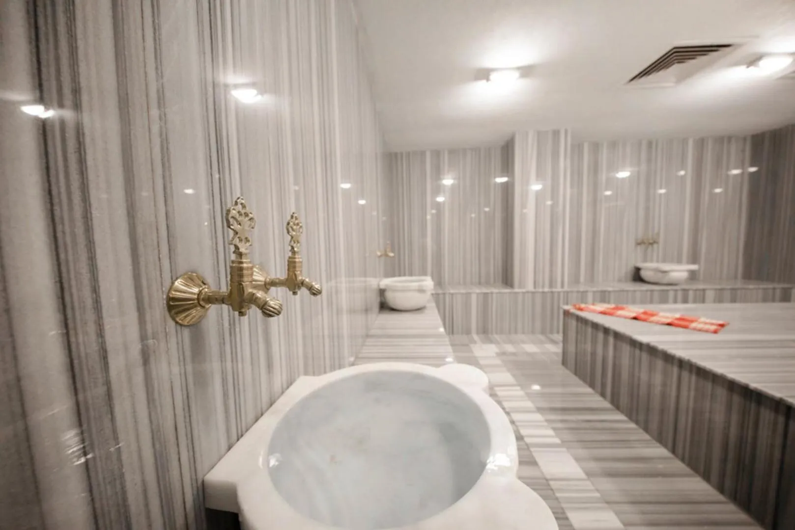 Spa and wellness centre/facilities in Laren Sea Side Hotel Spa