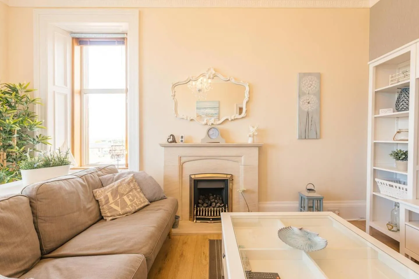 Living room in Arran View