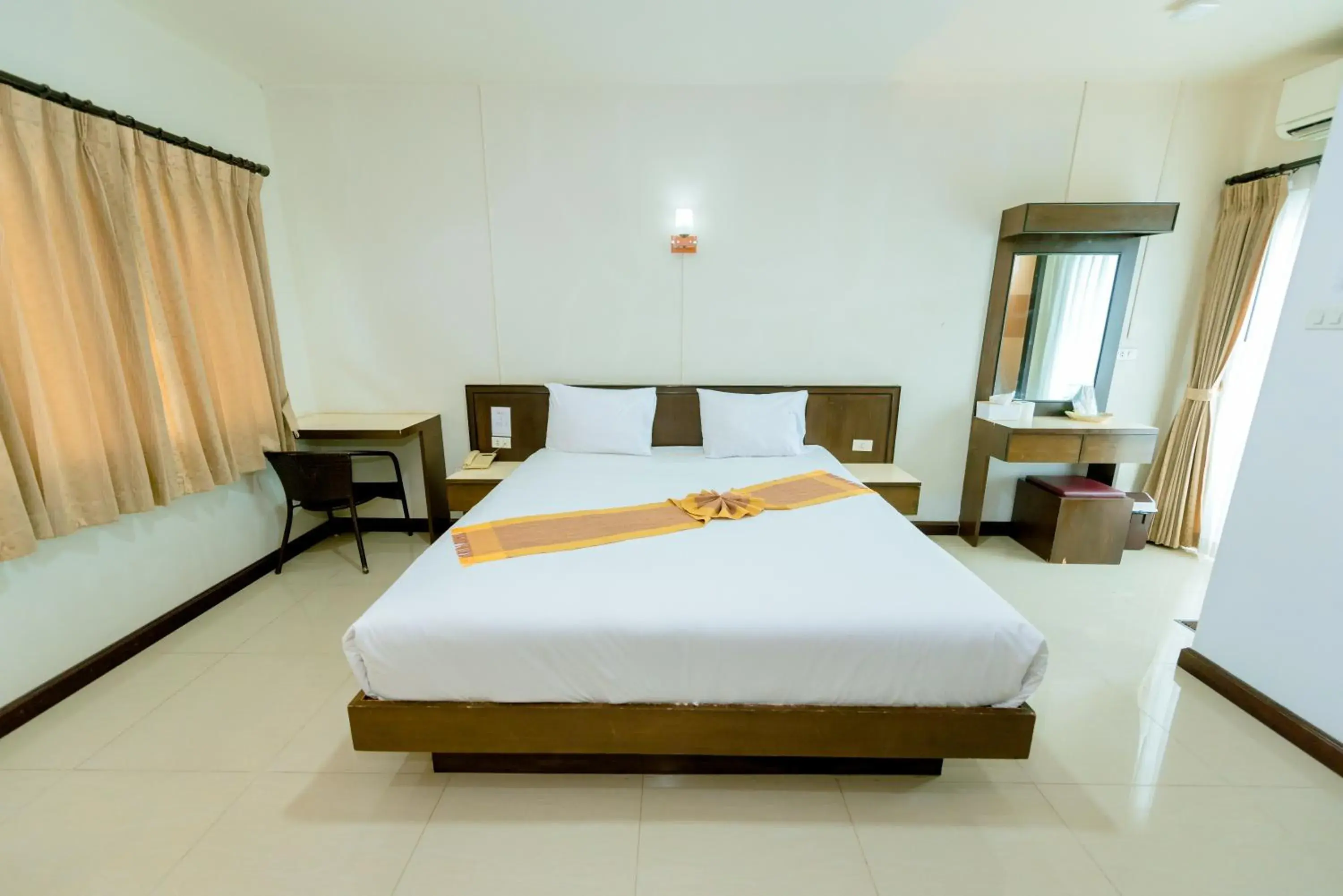 Bed in BANDER HOTEL Bed in BANDER HOTEL