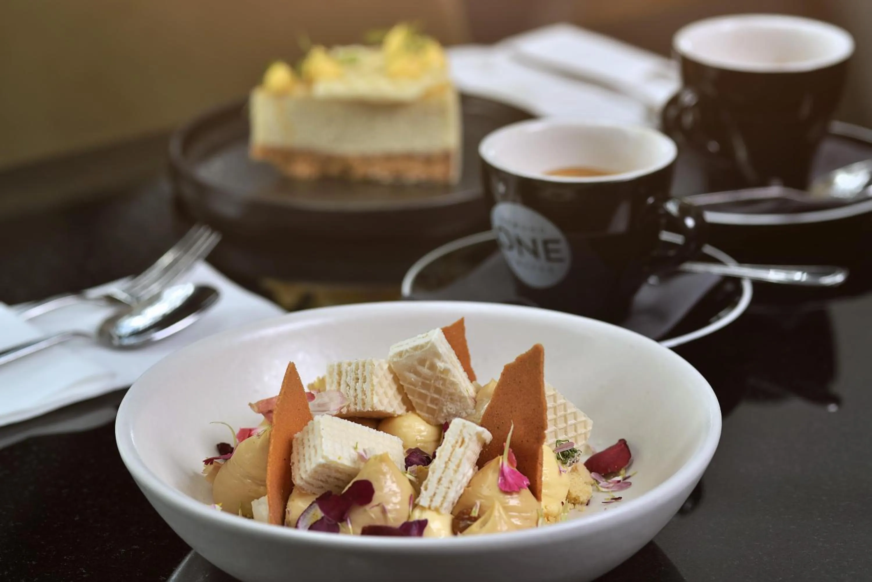 Restaurant/places to eat in The Leonardo